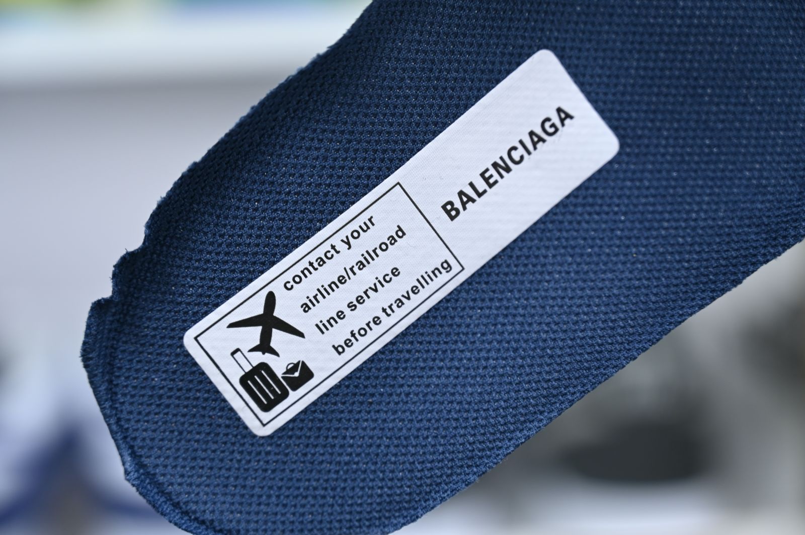 Balenciaga  Track（LED）