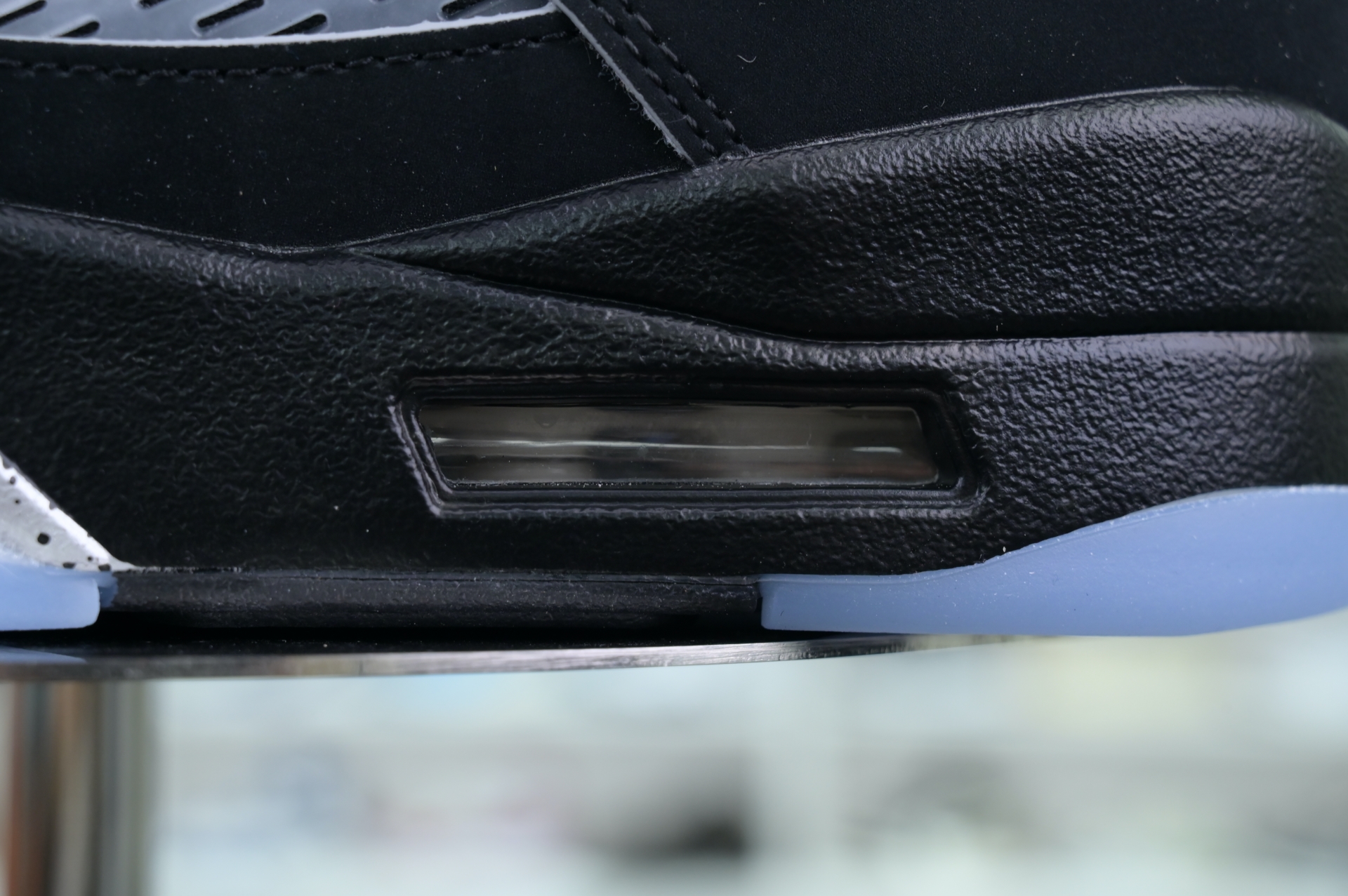 Jordan Air Jordan 5“BLACK METALLIC REIMAGINED”