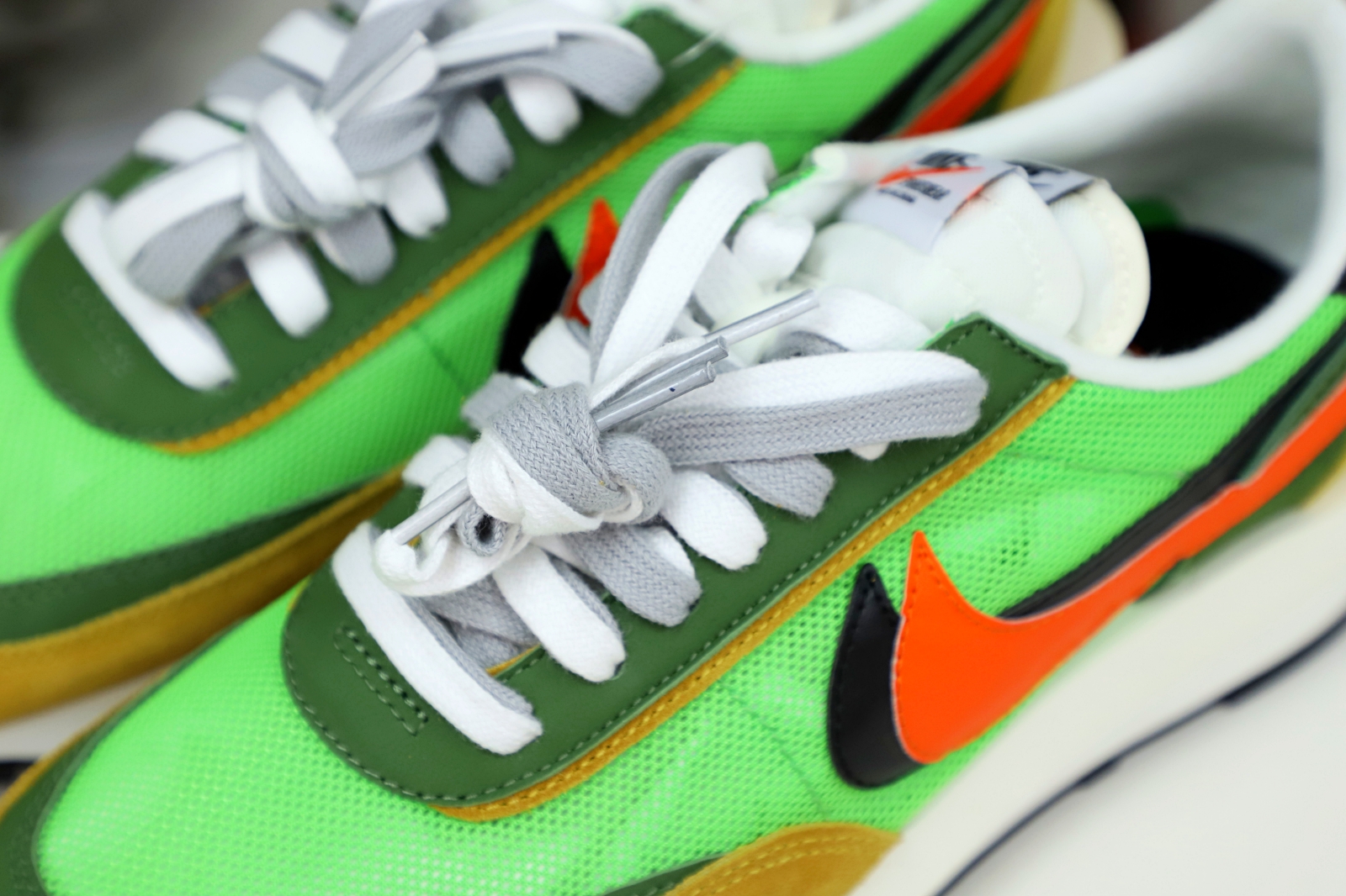 SACAI X LDWAFFLE 'GREEN GUSTO'