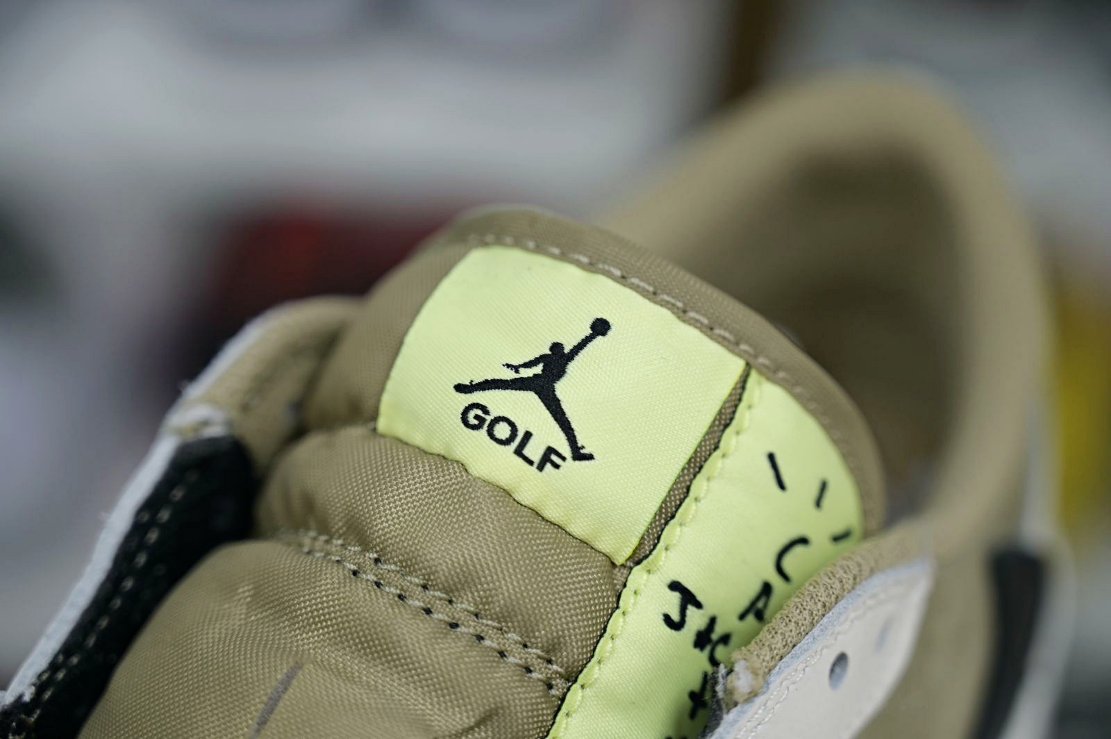 Travis Scott x Air Jordan 1  Low Golf 6.0