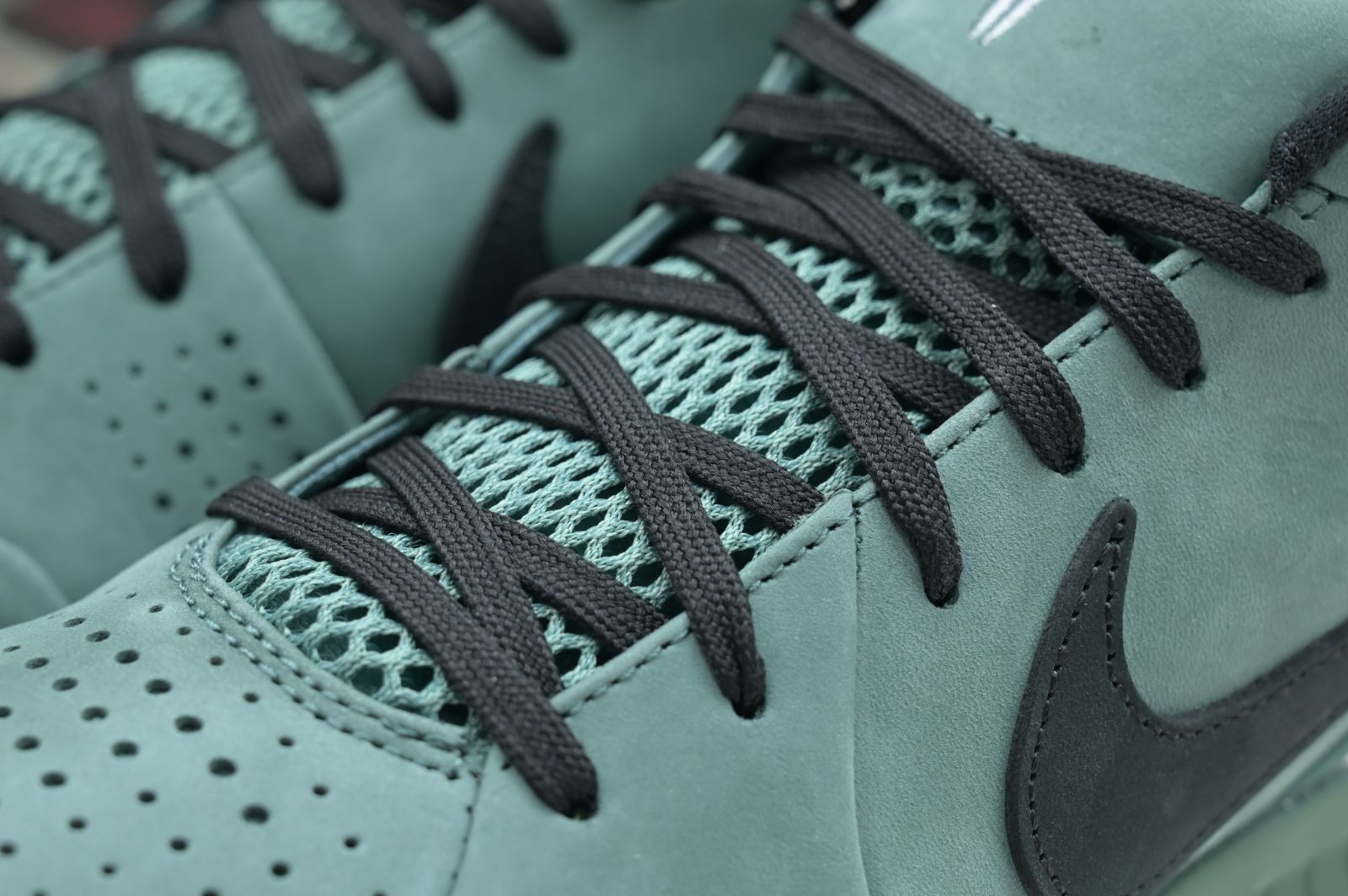 Nike Zoom Kobe 4 Protro 