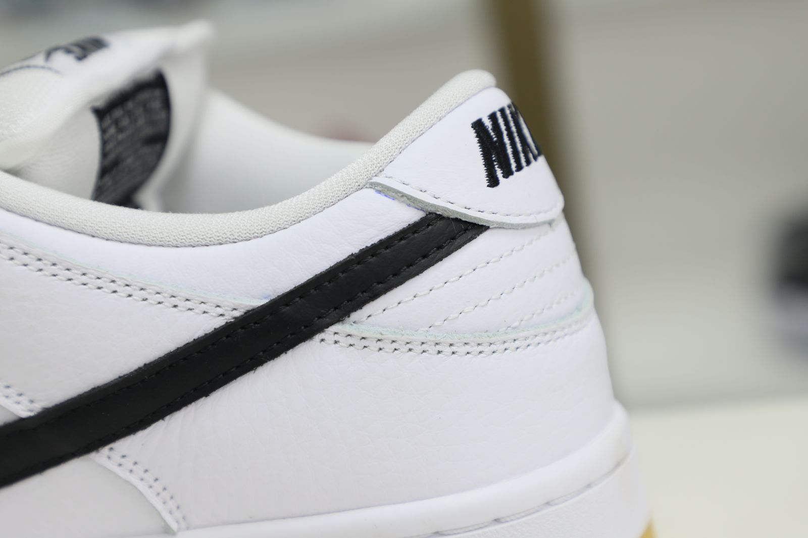 Nike Dunk SB Low pro iso