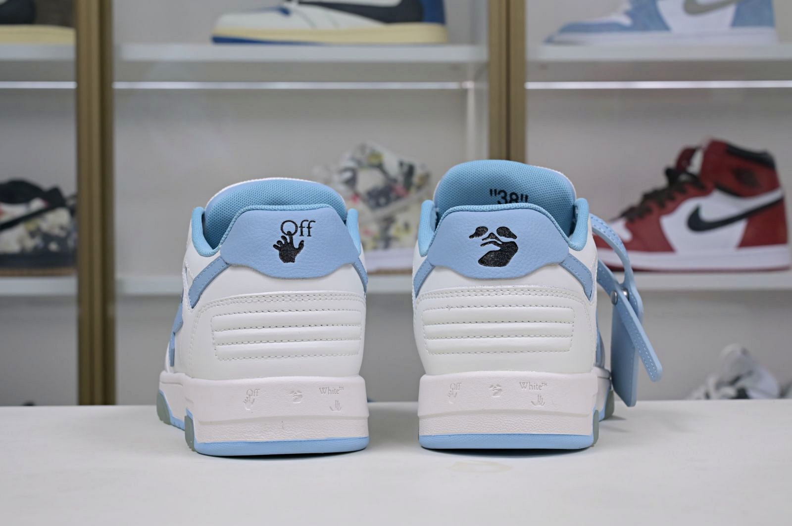 OFF-WHITE Ous Of Office