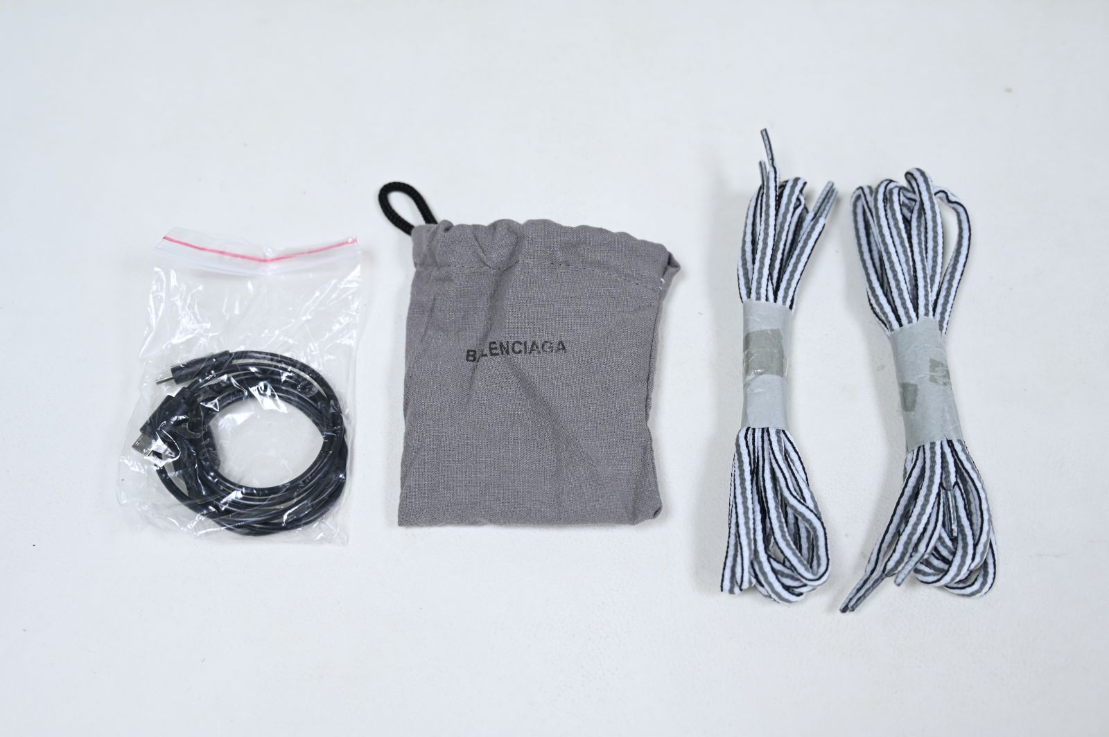 Balenciaga  Track（LED）