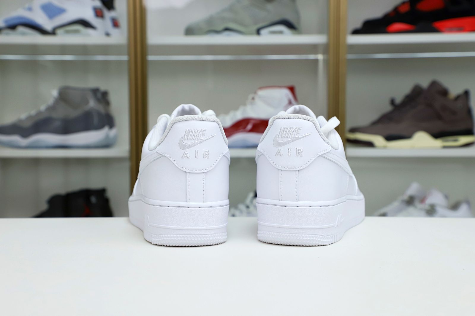 Nike Air Force 1 Low 