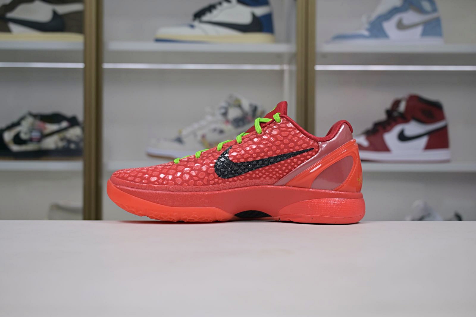 Nike Zoom Kobe 6 Protro