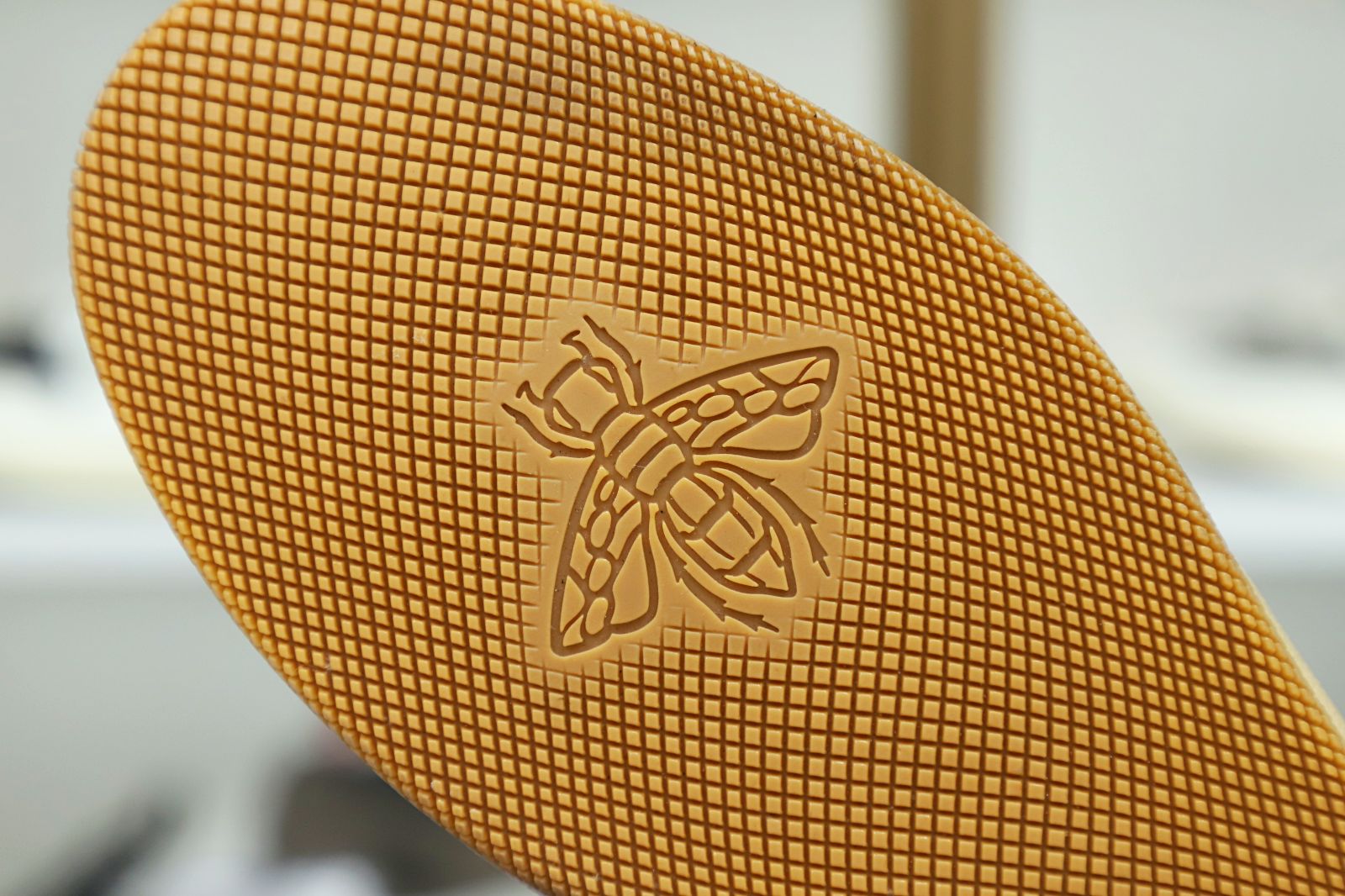 GUCCl  Screener Leather Sneaker GG