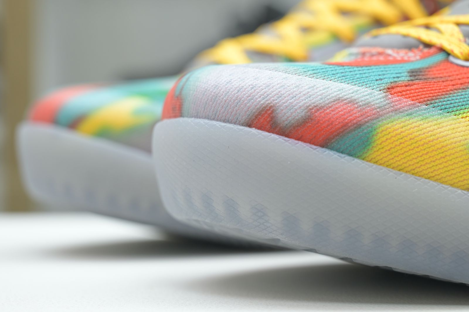 Nike Kobe 8 Protro“Venice Beach”  2024