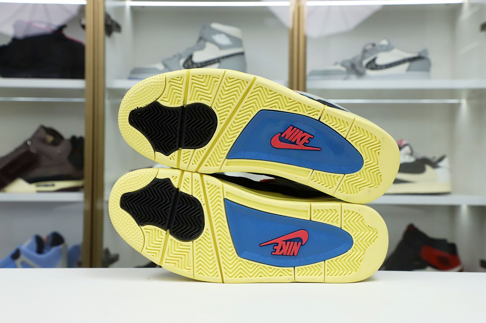 UNION LA X AIR JORDAN 4 RETRO 'OFF NOIR'