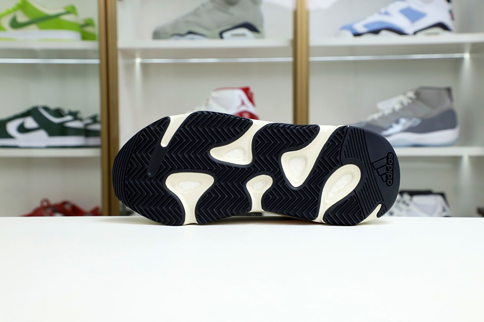 YEEZY BOOST 700 'WAVE RUNNER'