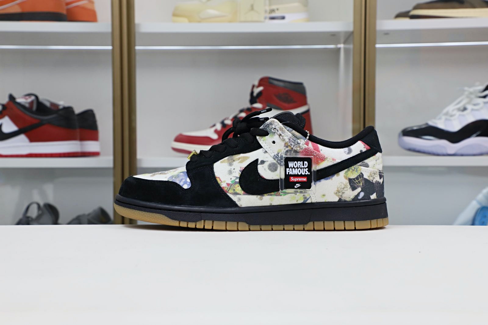 Supreme x Nike SB DunkLow