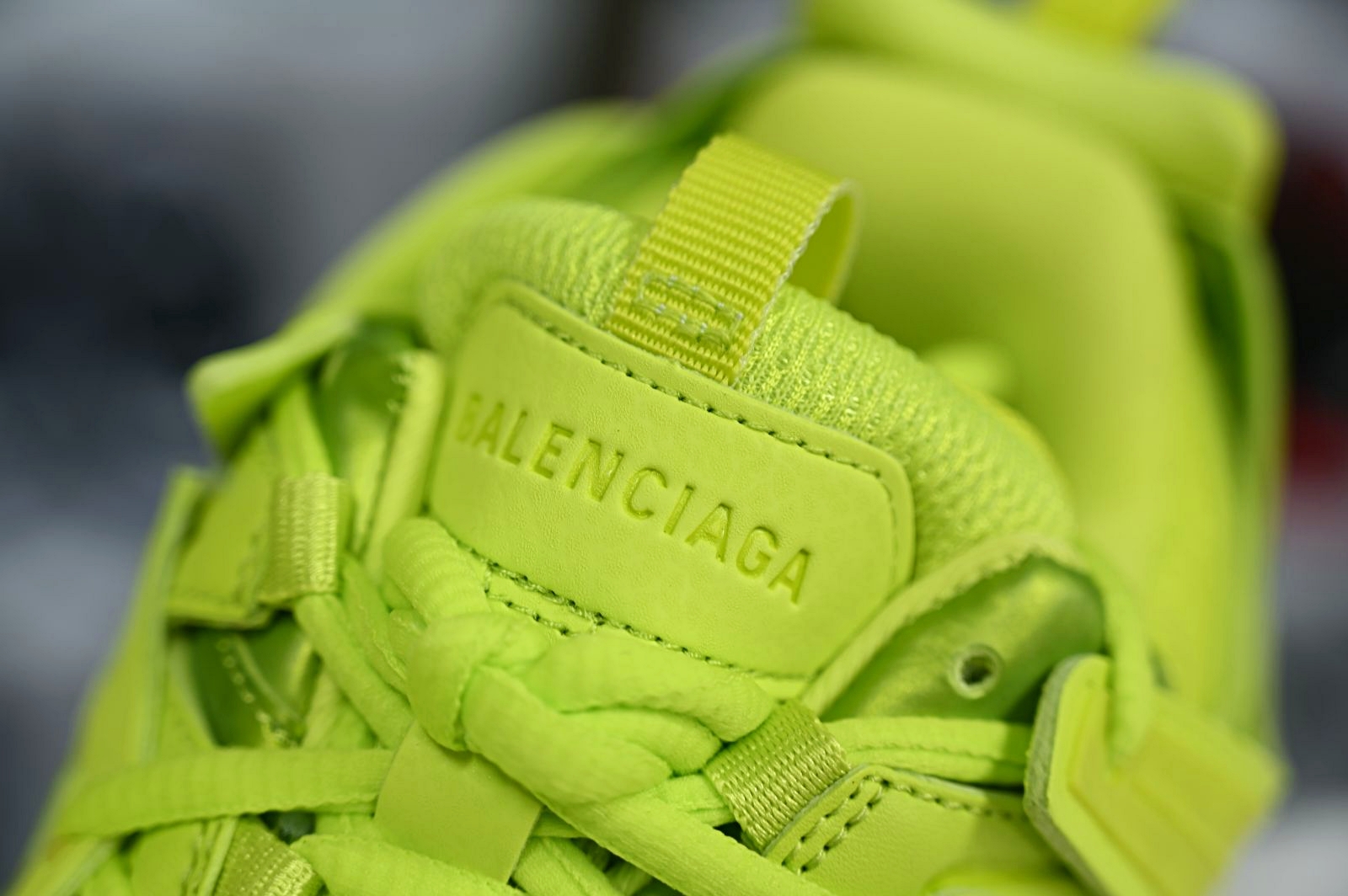 Balenciaga  Track（LED）