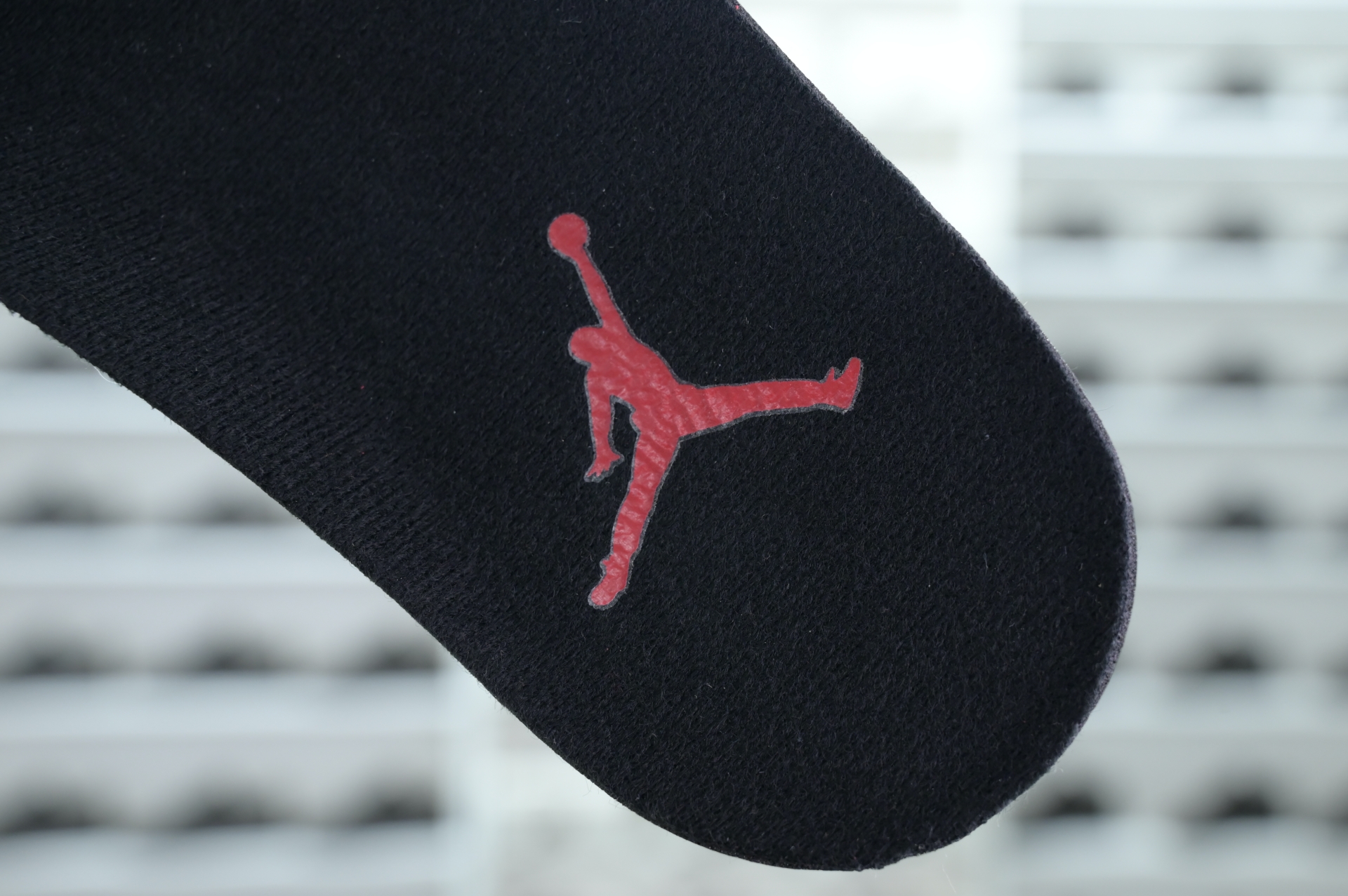 Air Jordan 12 Flu Game 2025