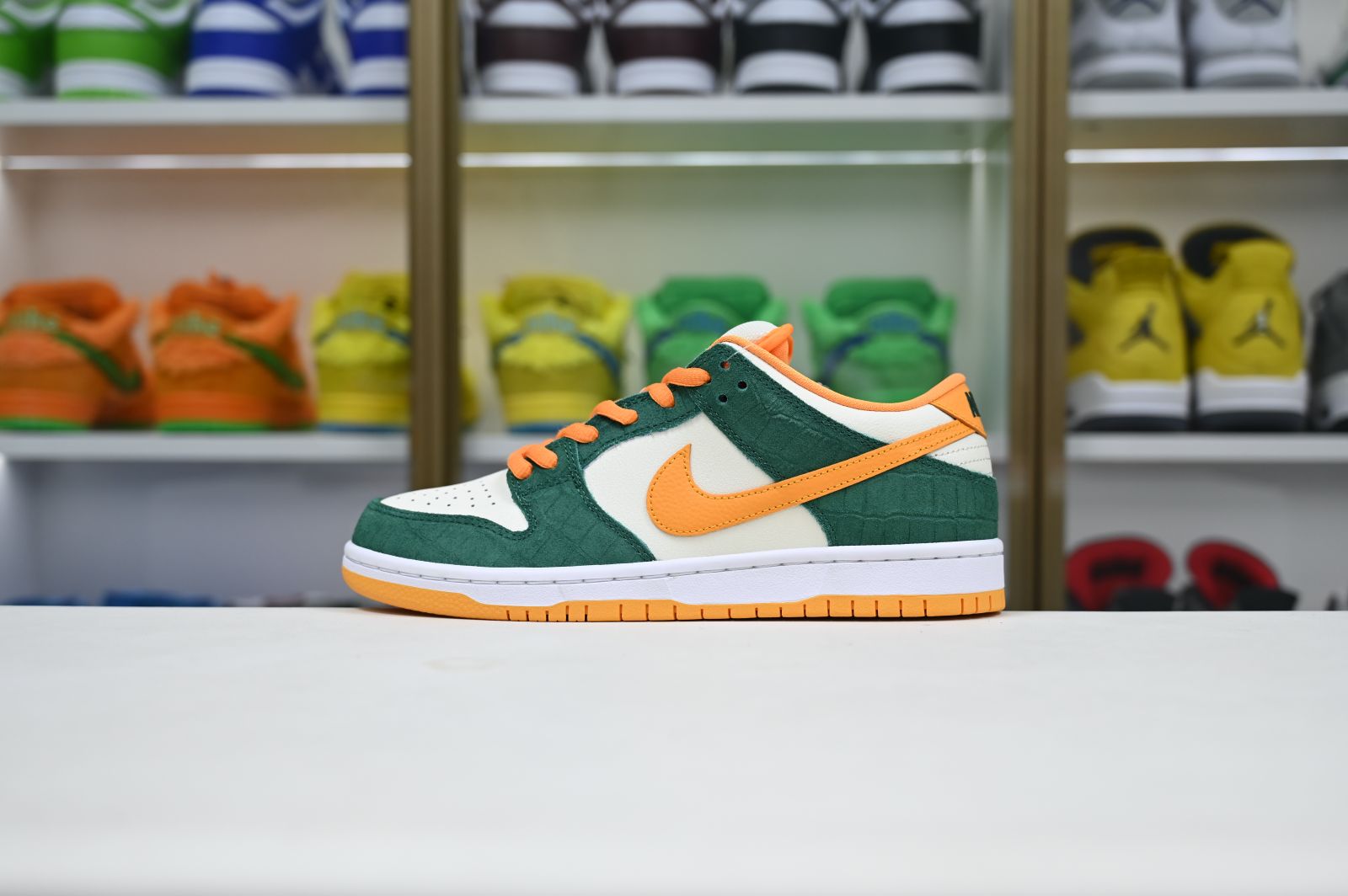 Nike Dunk SB Low Pro