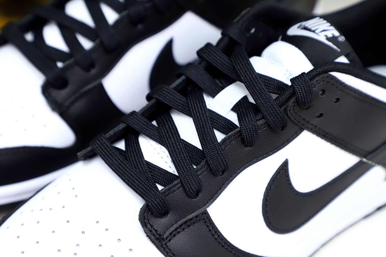 DUNK LOW PANDA 'BLACK WHITE'