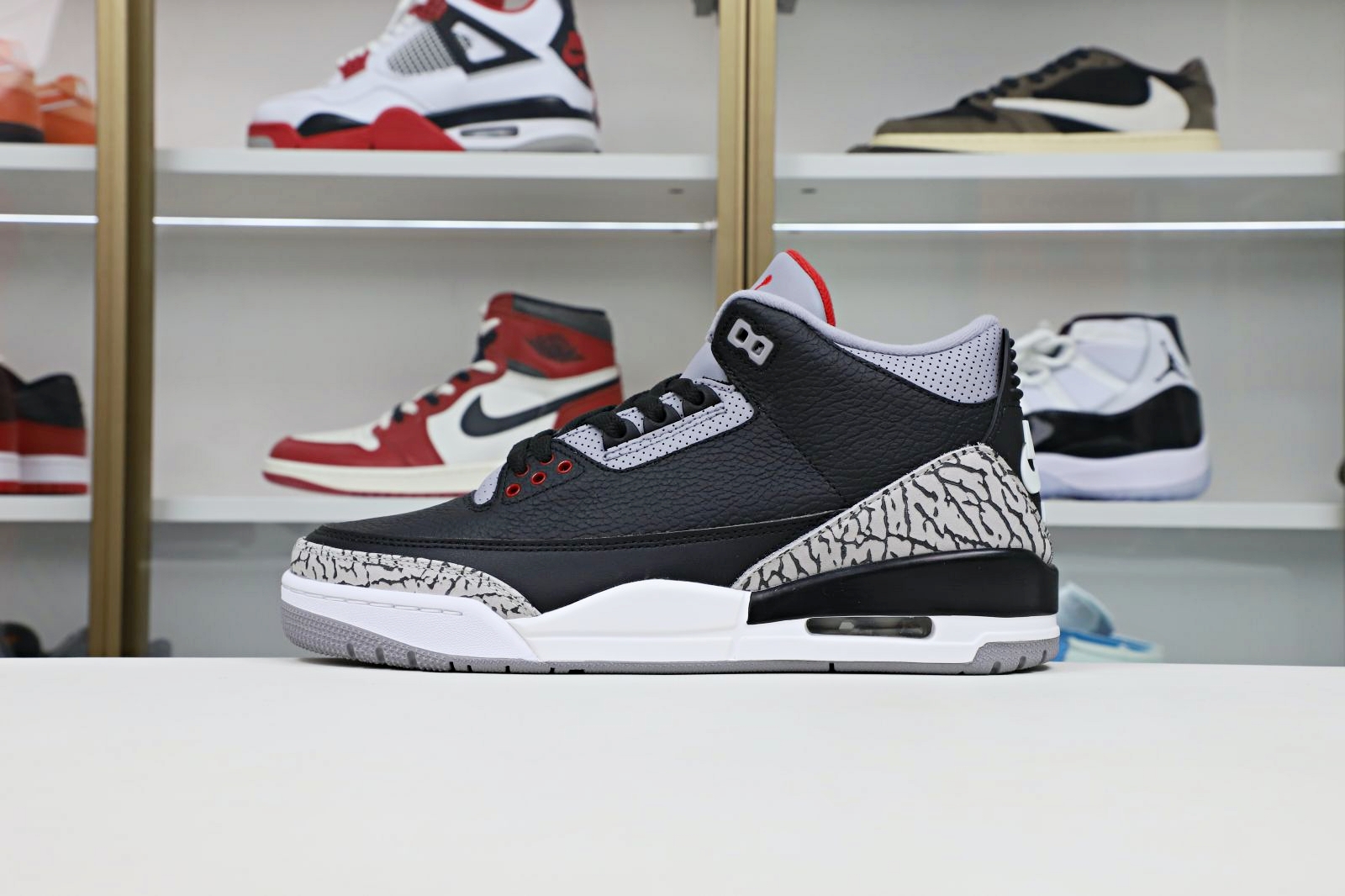 Jordan Air Jordan 3 retro blackcement  2018（854262-001）