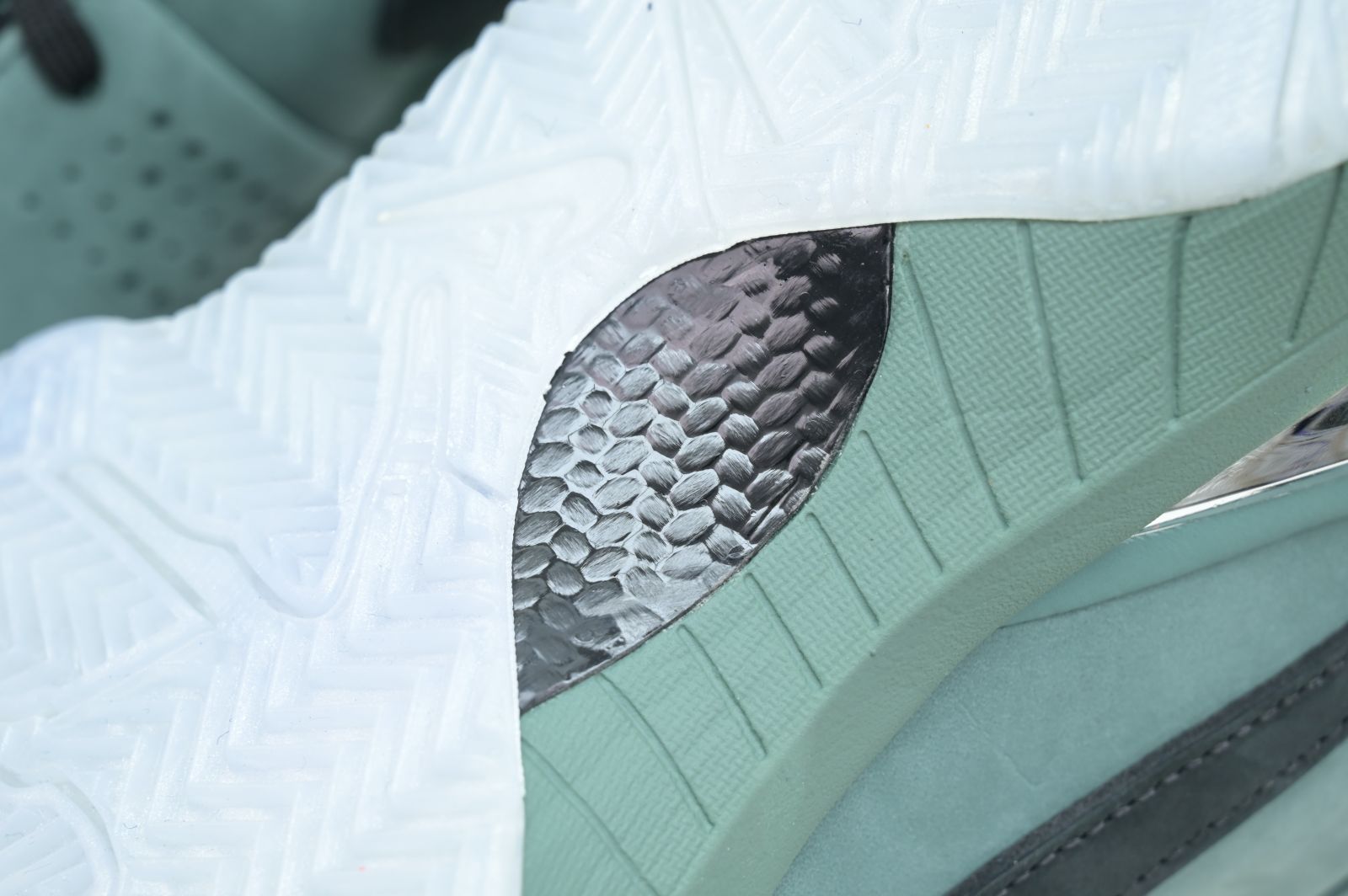 Nike Zoom Kobe 4 Protro 