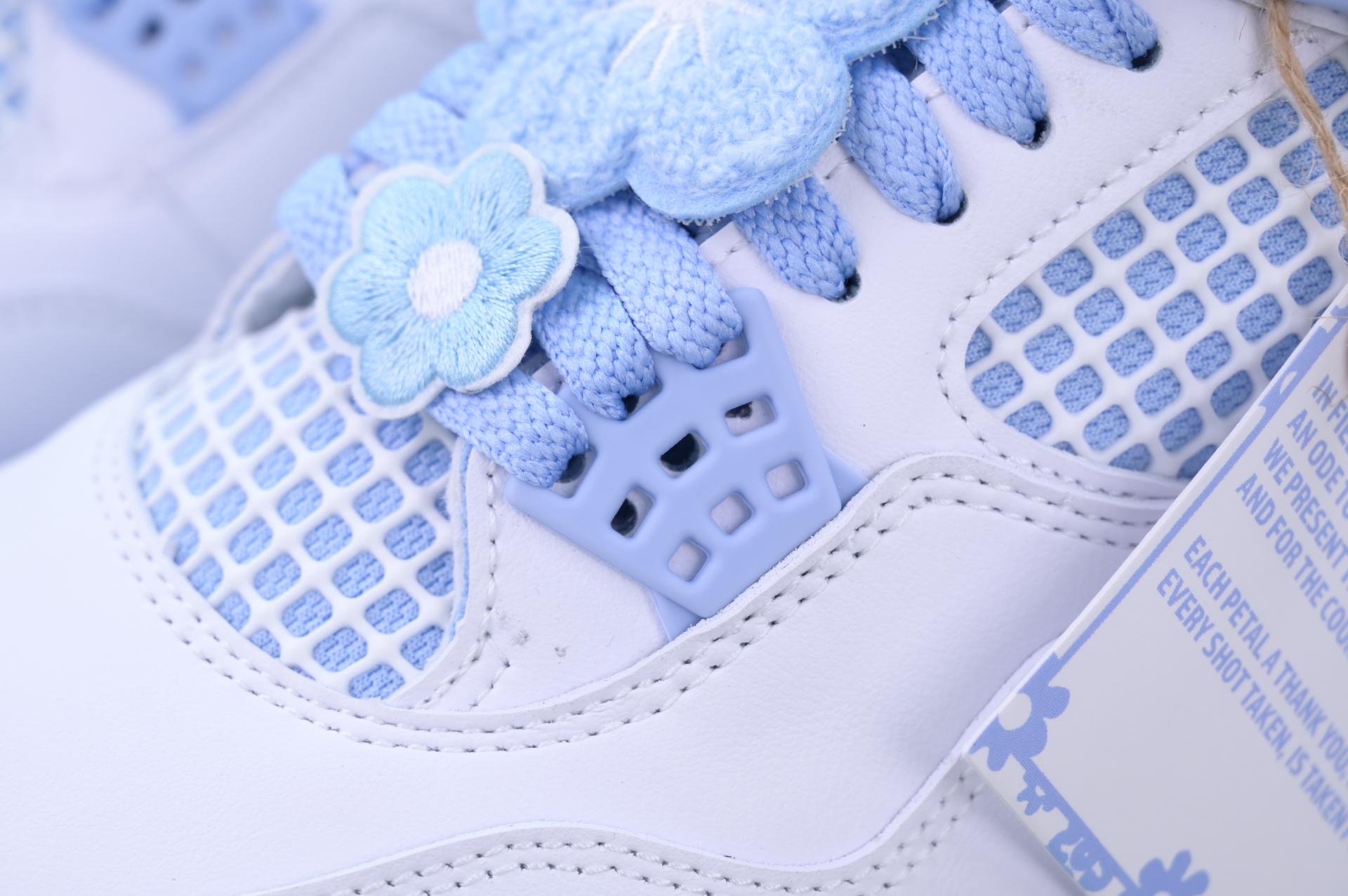 Jordan Air Jordan 4“ALUMINUM”