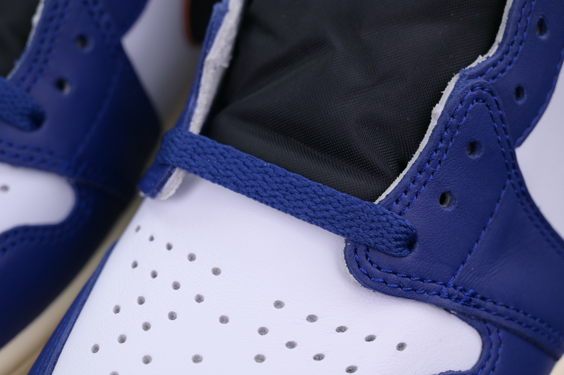 Jordan Air Jordan 1 Retro HiGH OG