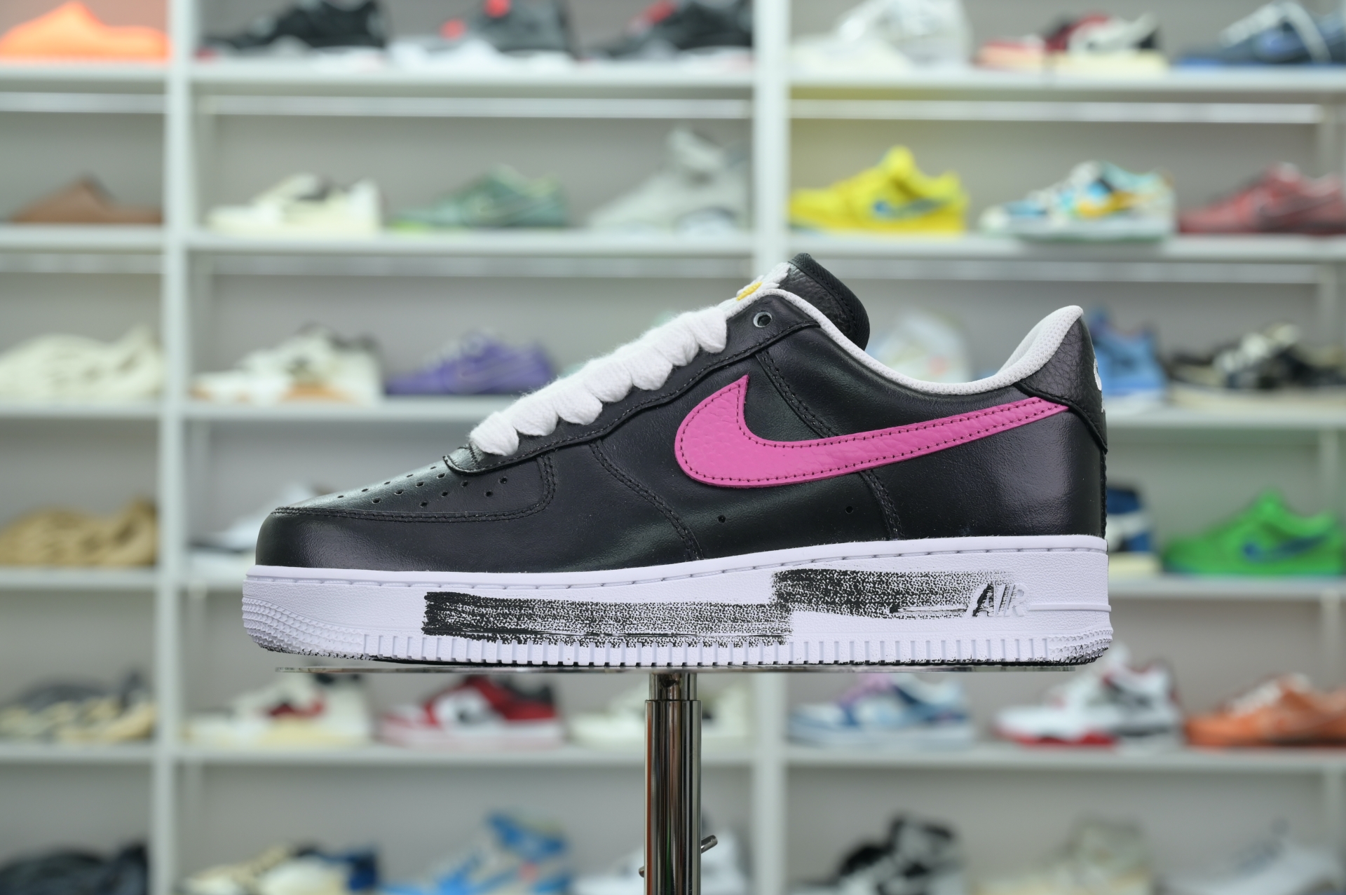 Peaceminusone x Nike Air Force 1 “Para- Noise 3.0”