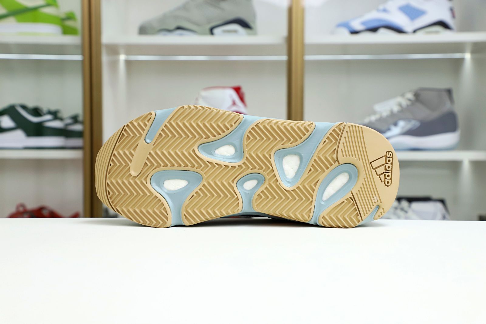 YEEZY BOOST 700 'CARBON BLUE'