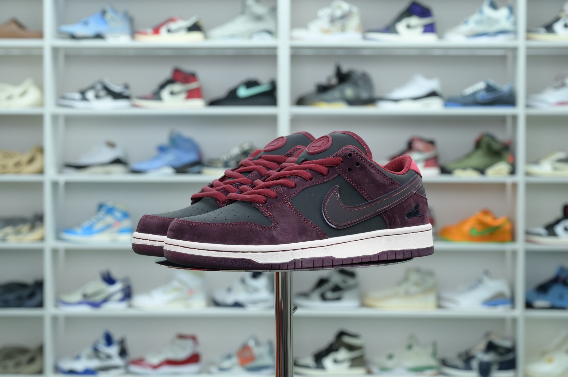 RIOT Skateshop x Nike SB Dunk Low
