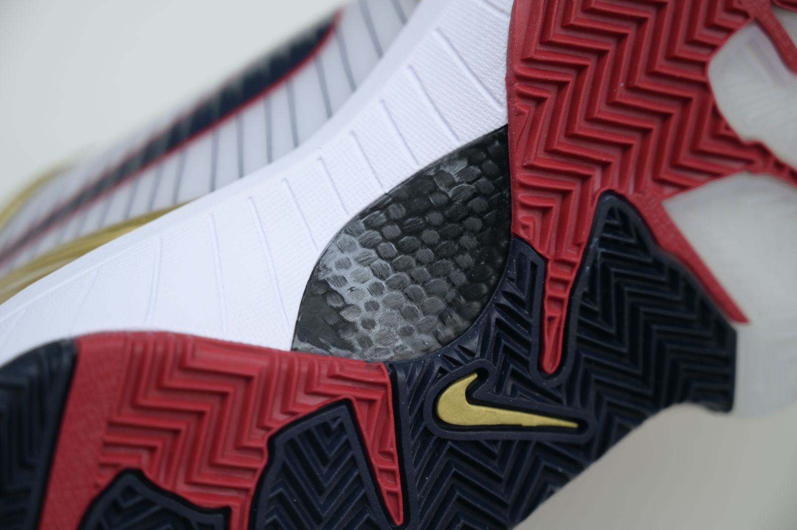 Nike Zoom Kobe 4 Protro 