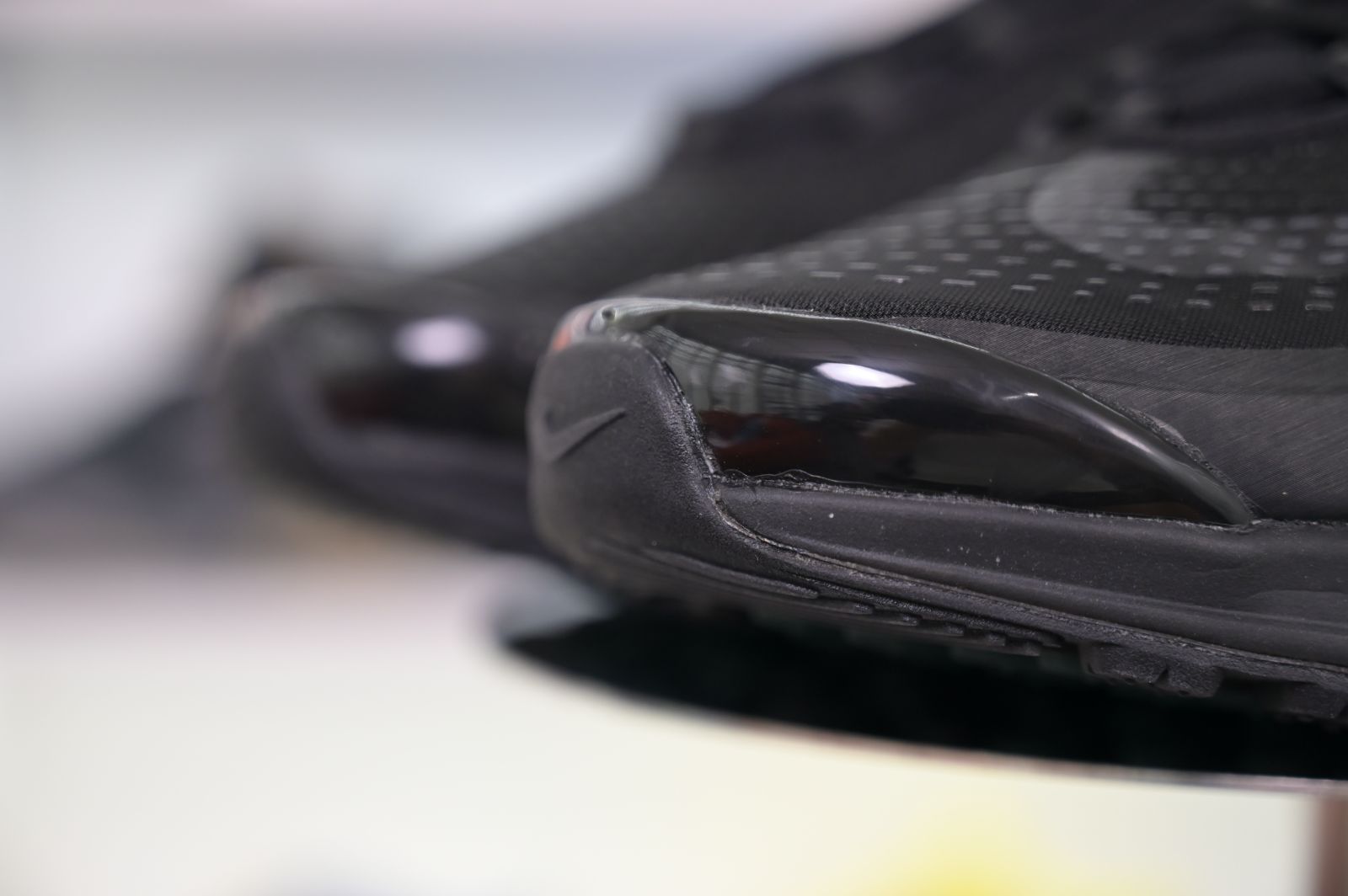 Supreme x Nike Air Max Dn