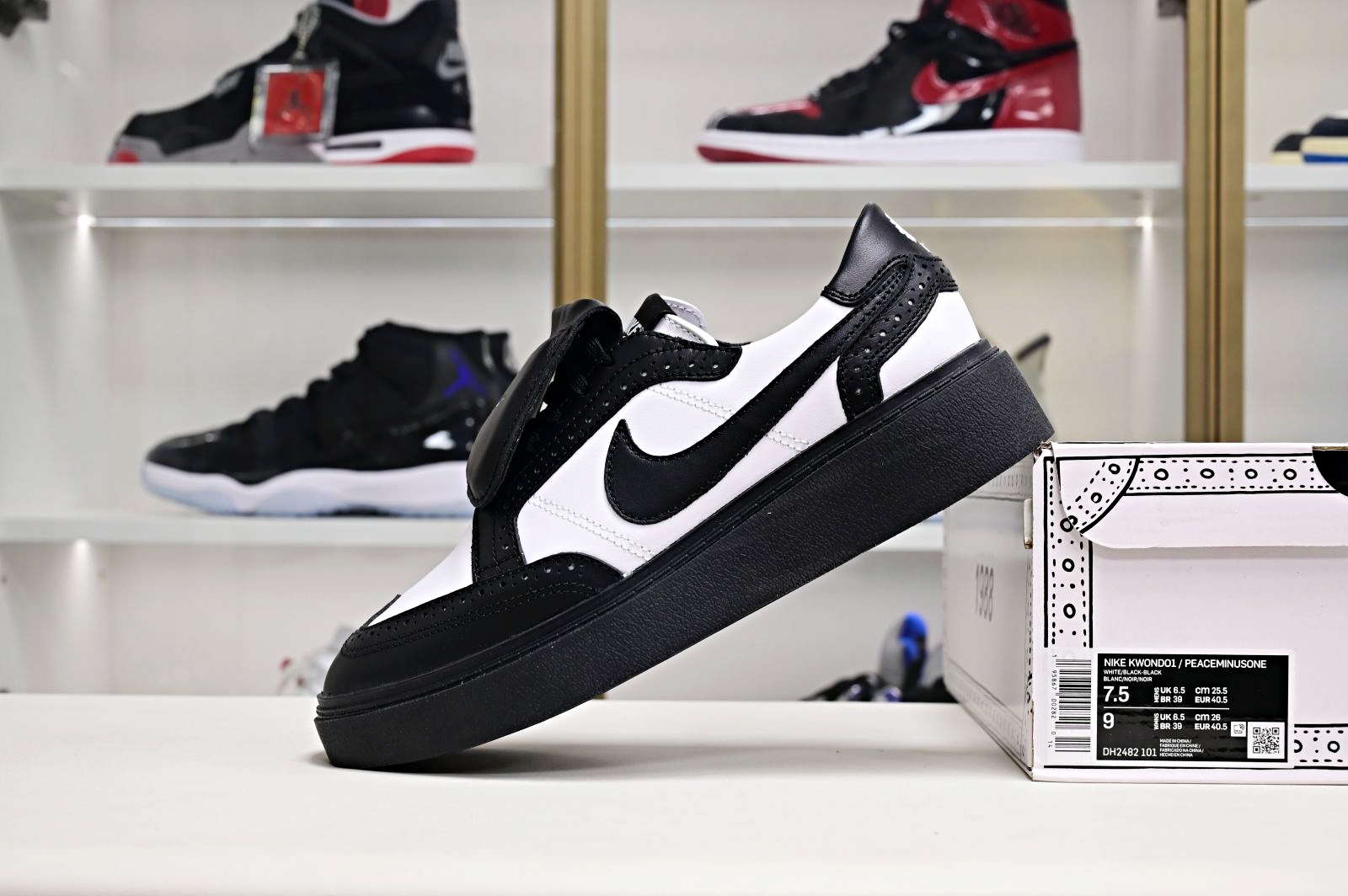 Peaceminusone x Nike Kwondo1 4.0