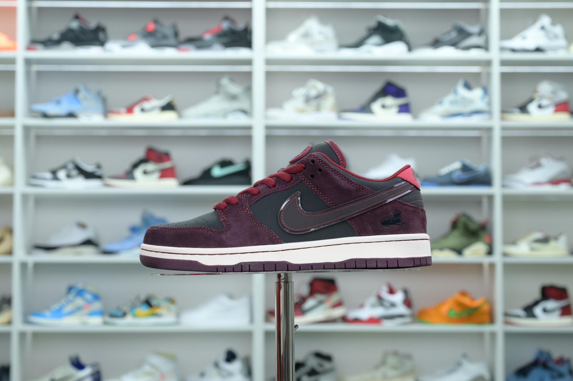 RIOT Skateshop x Nike SB Dunk Low