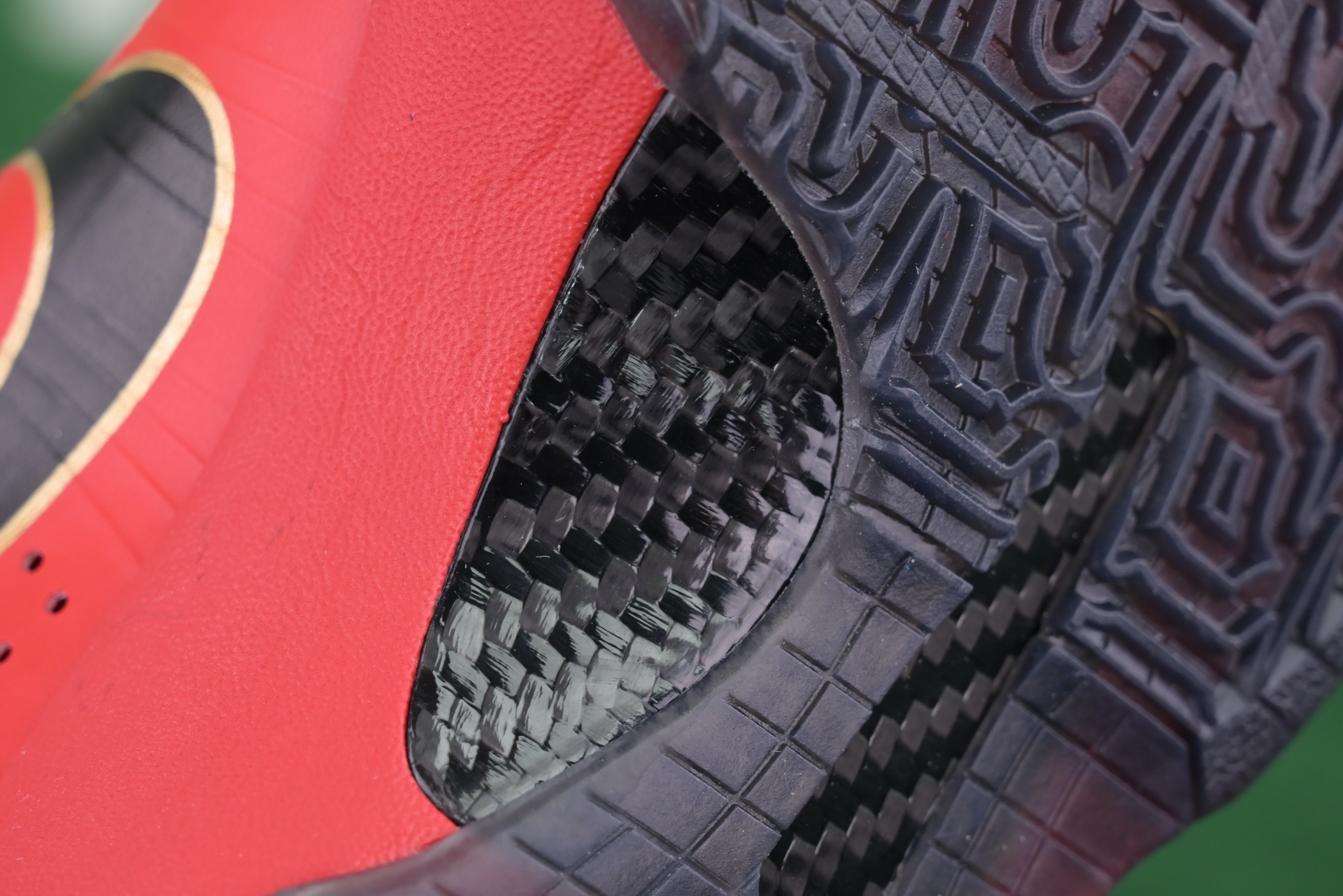 Nike Kobe 5 Protro“Year of the Mamba”