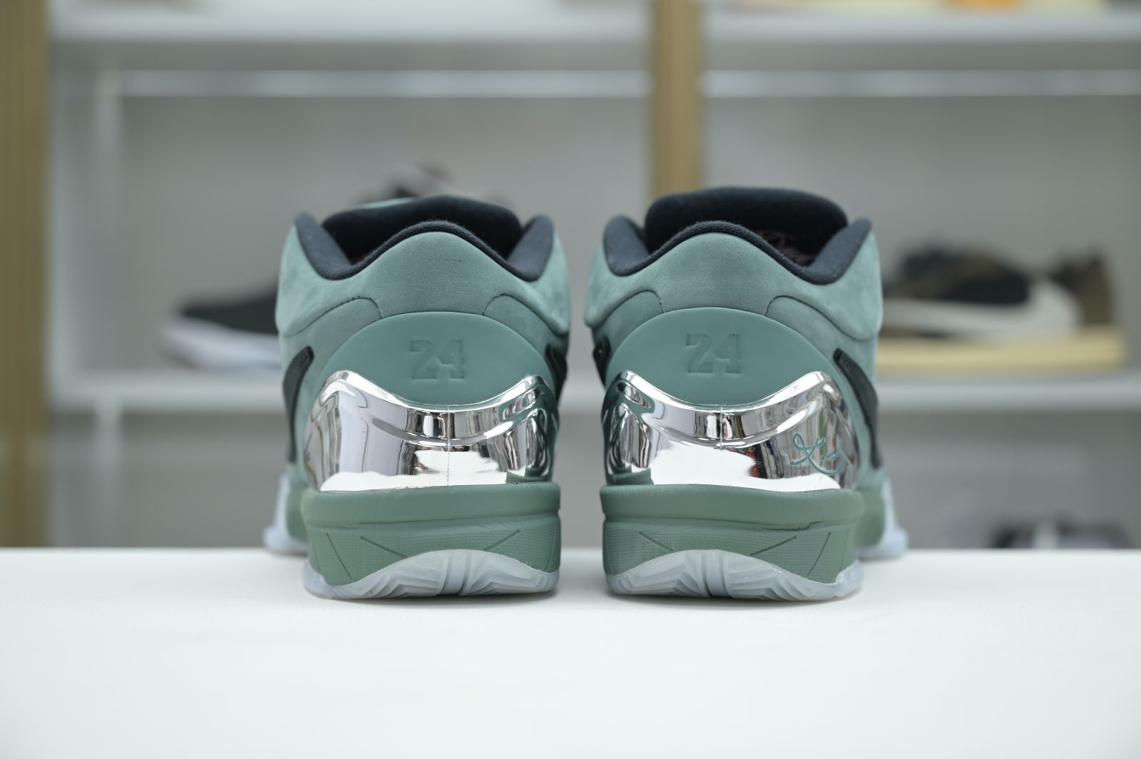 Nike Zoom Kobe 4 Protro 