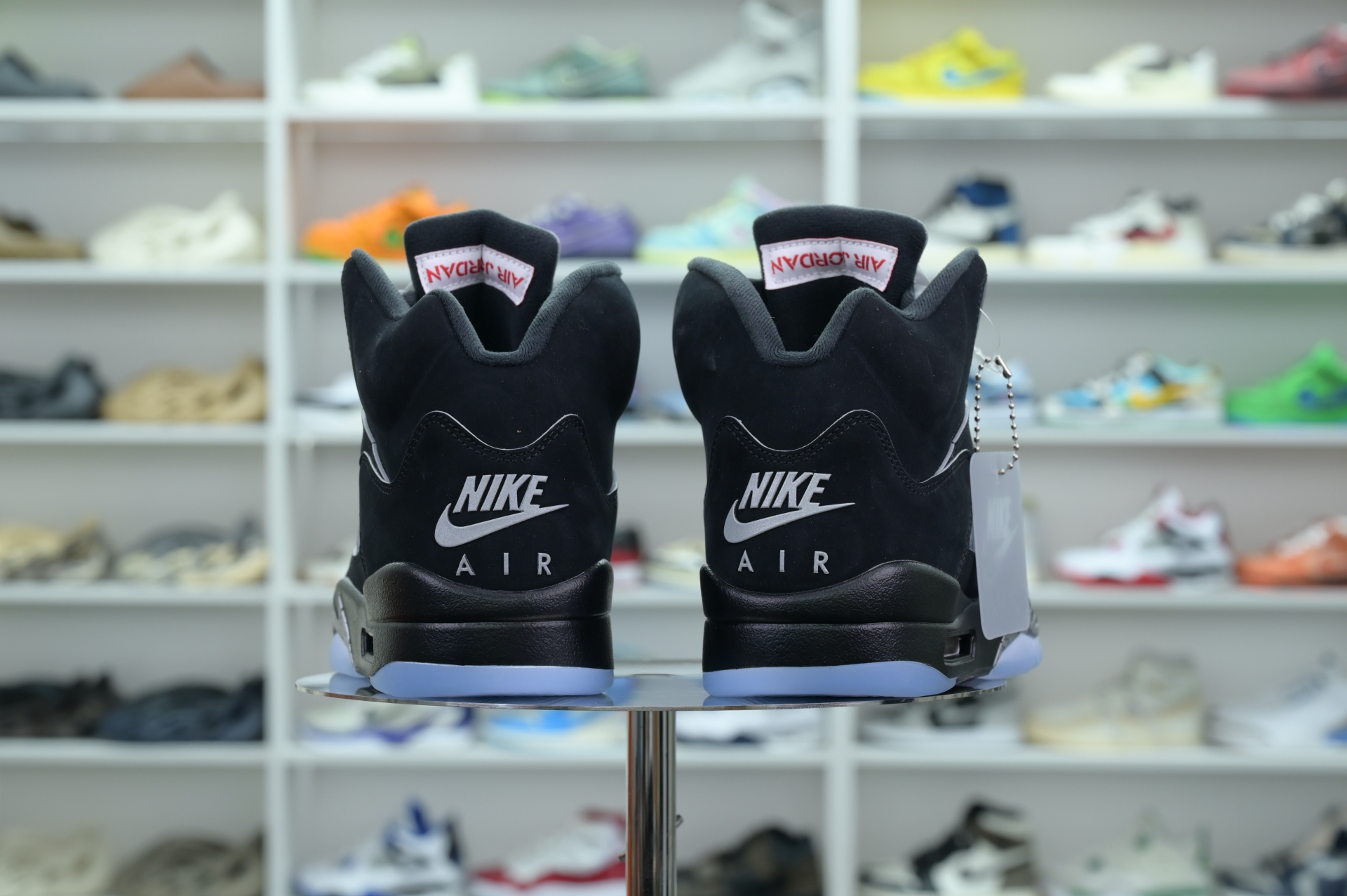 Jordan Air Jordan 5“BLACK METALLIC REIMAGINED”