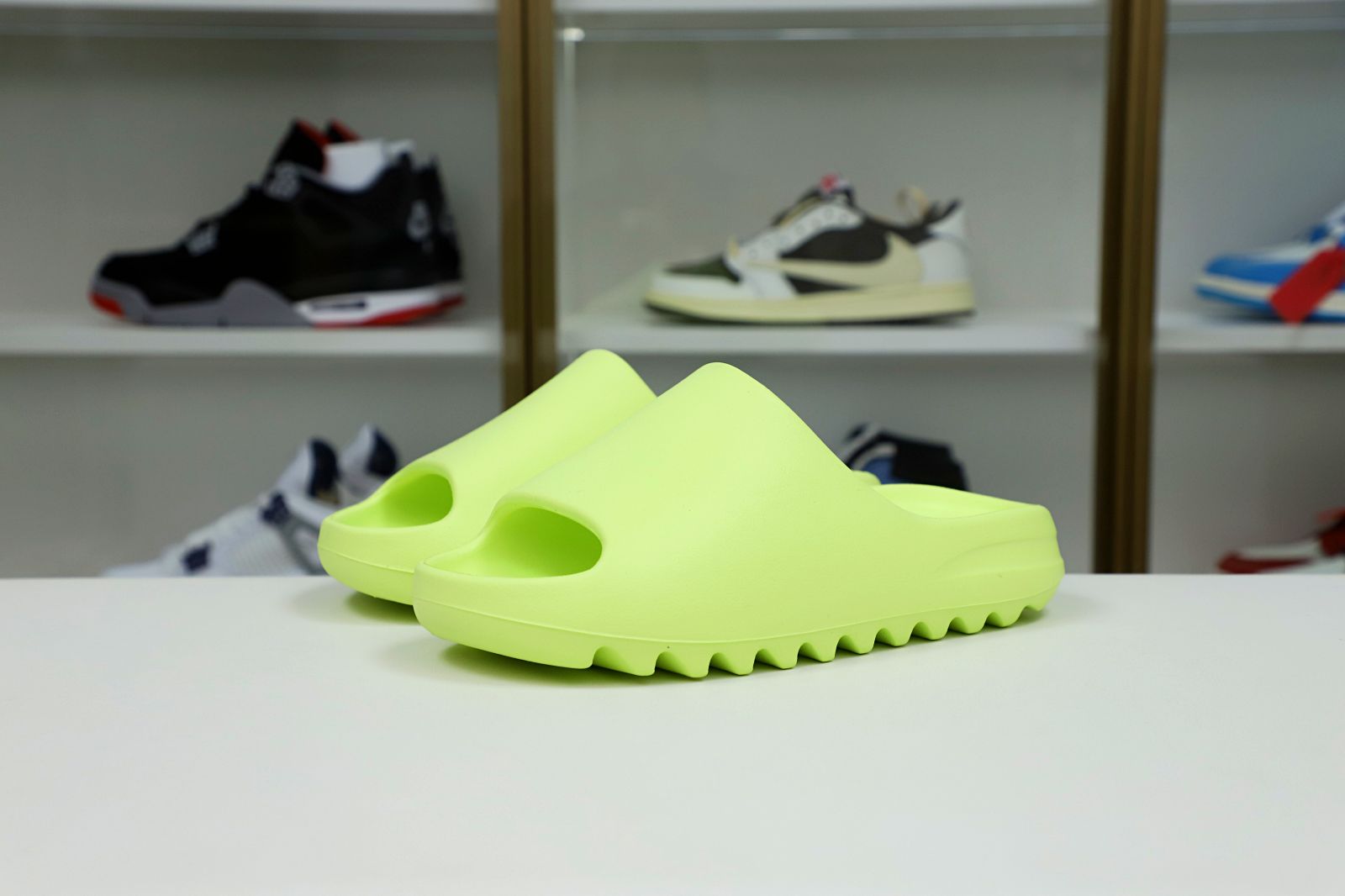 Yeezy Slide 