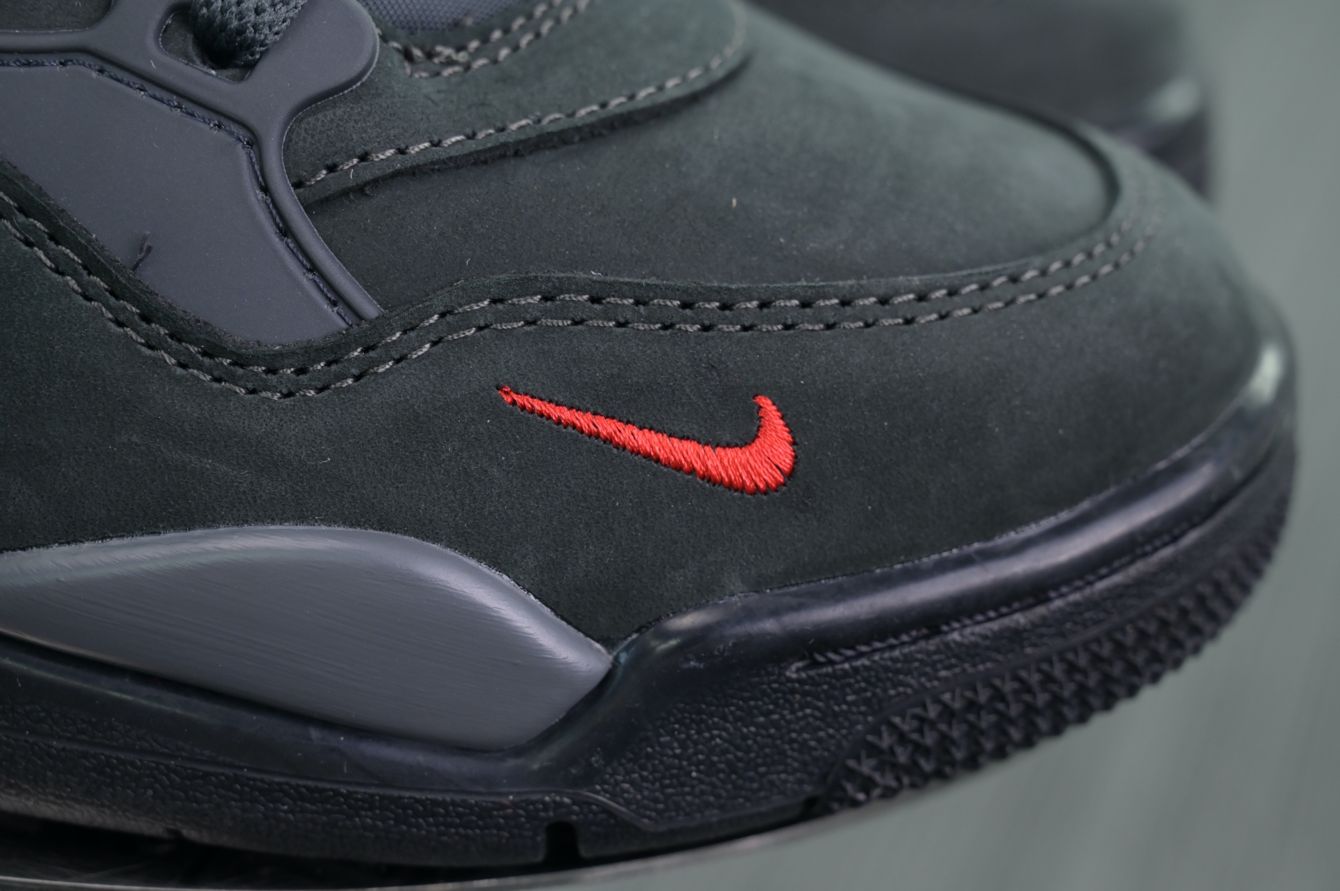 Nigel Sylvester x Jordan Air Jordan 4 RM SP “Anthracite”