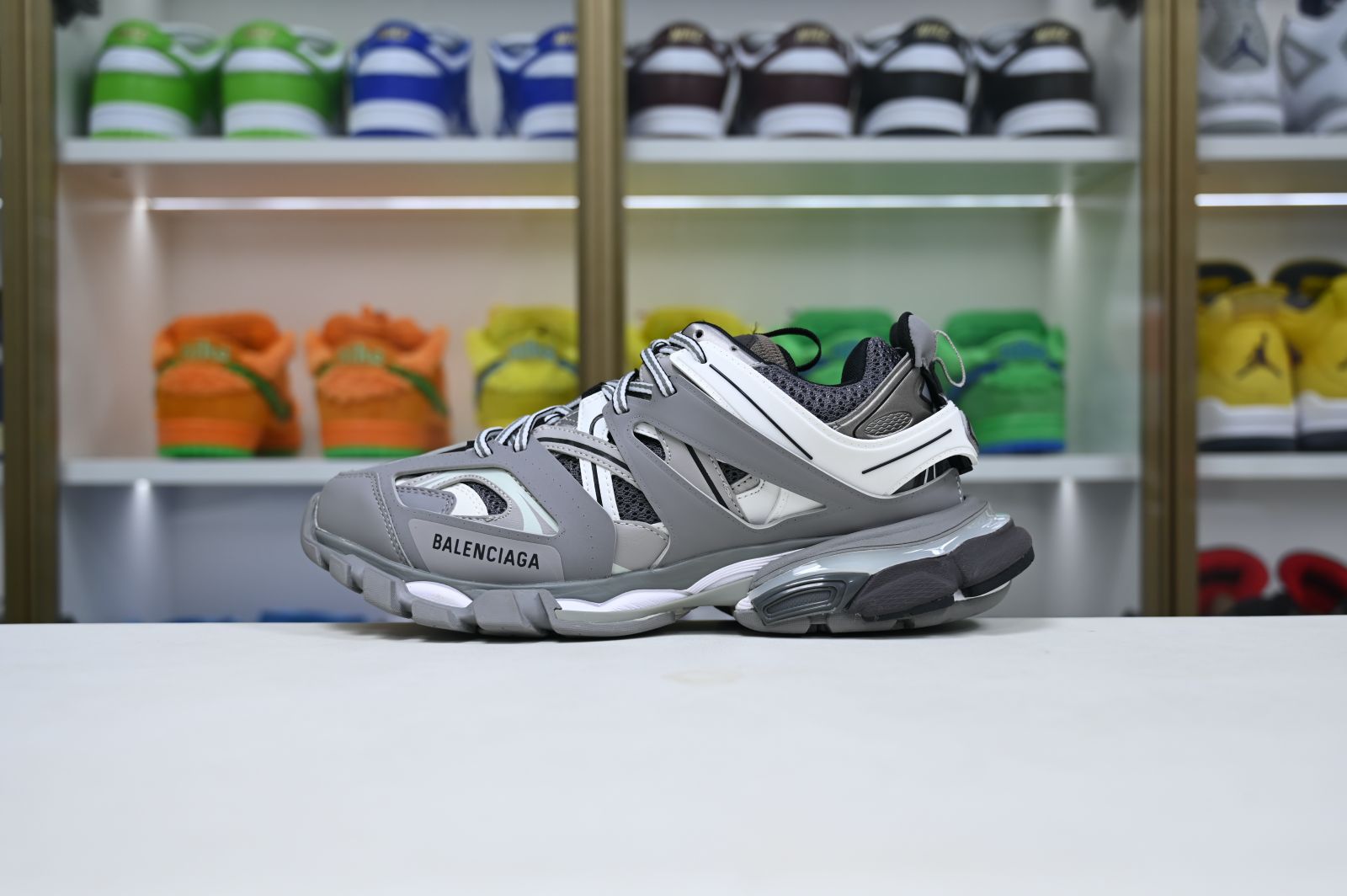 Balenciaga  Track（LED）