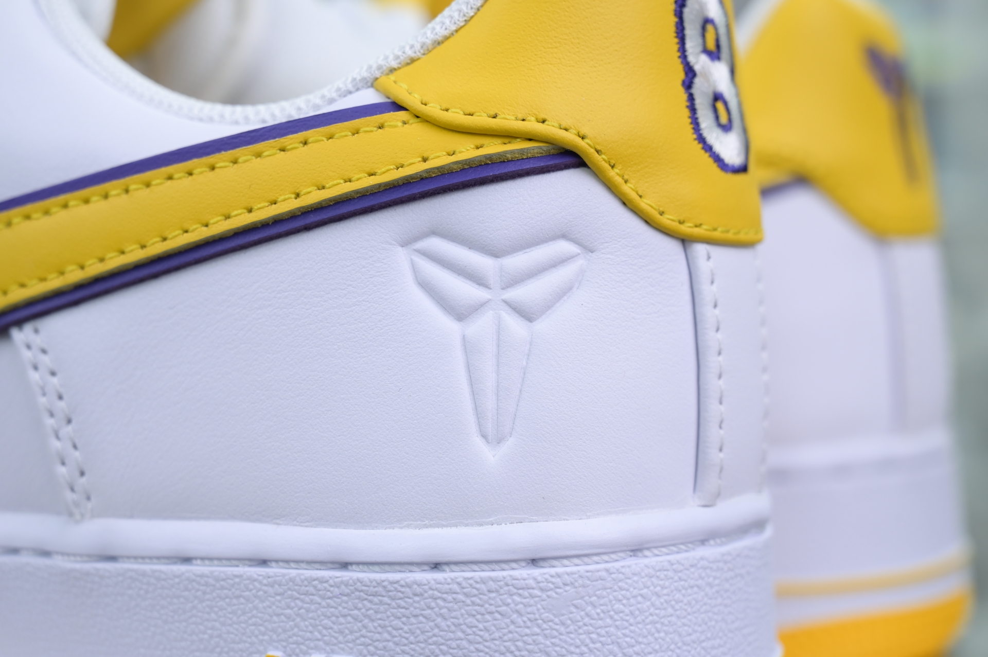 Kobe Bryant x Nike Air Force 1