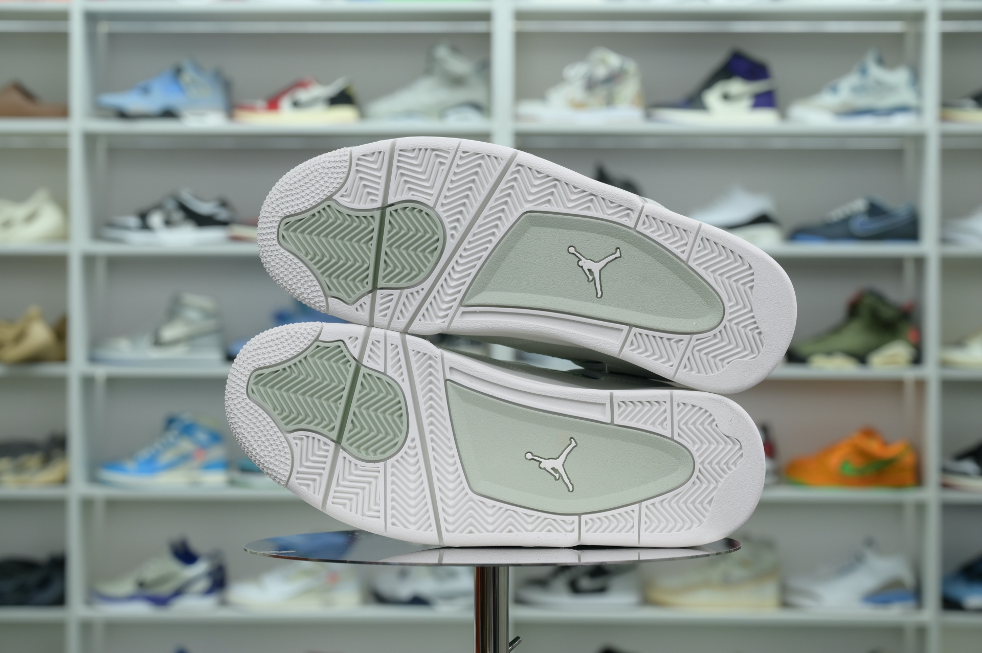 Jordan Air Jordan4“Seafoam”