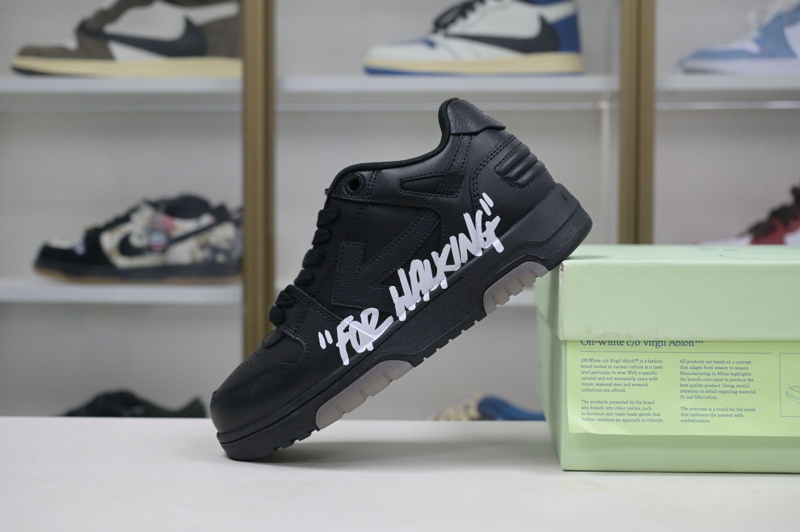 OFF-WHITE Ous Of Office