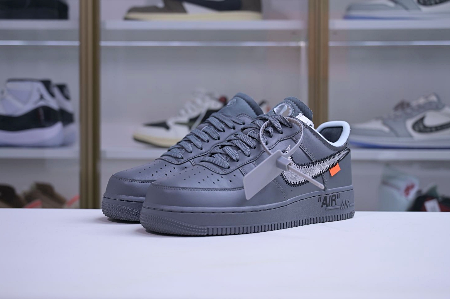 Off-White x Nike Air Force 1Low