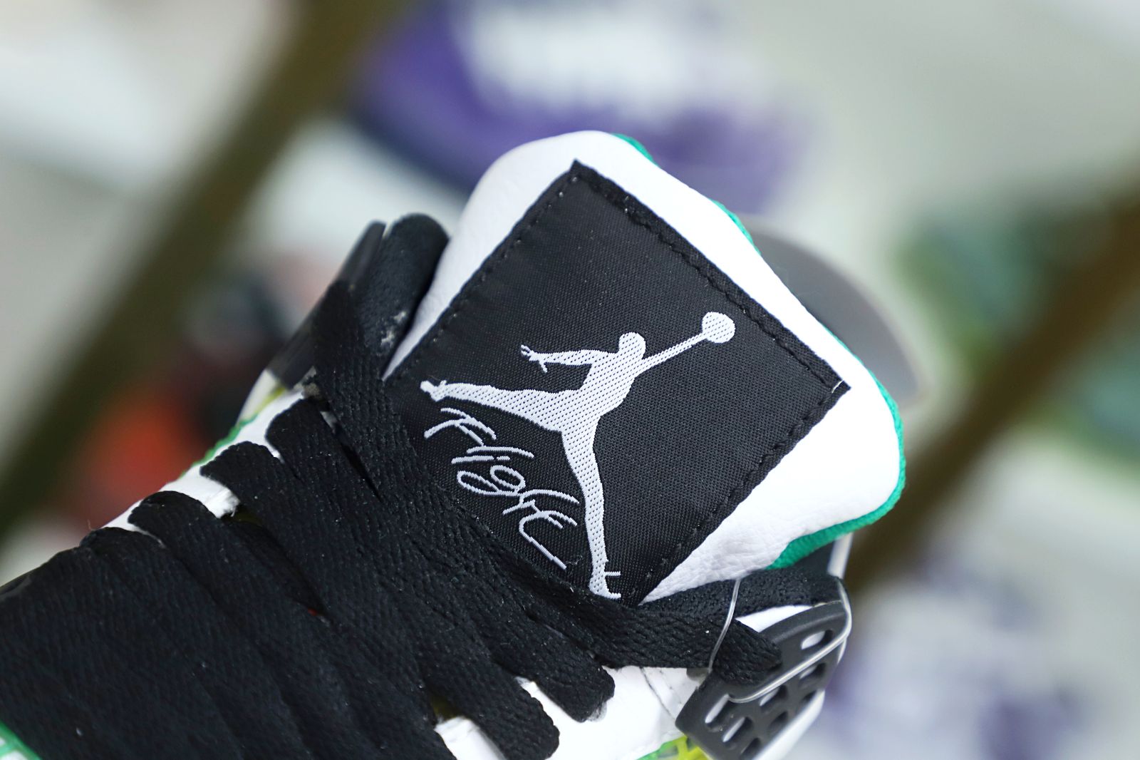 WMNS AIR JORDAN 4 RETRO 'RAST