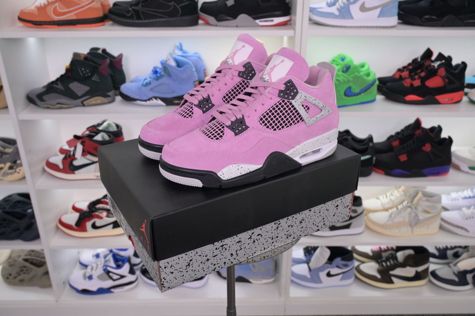 Jordan Air Jordan 4“Orchid”