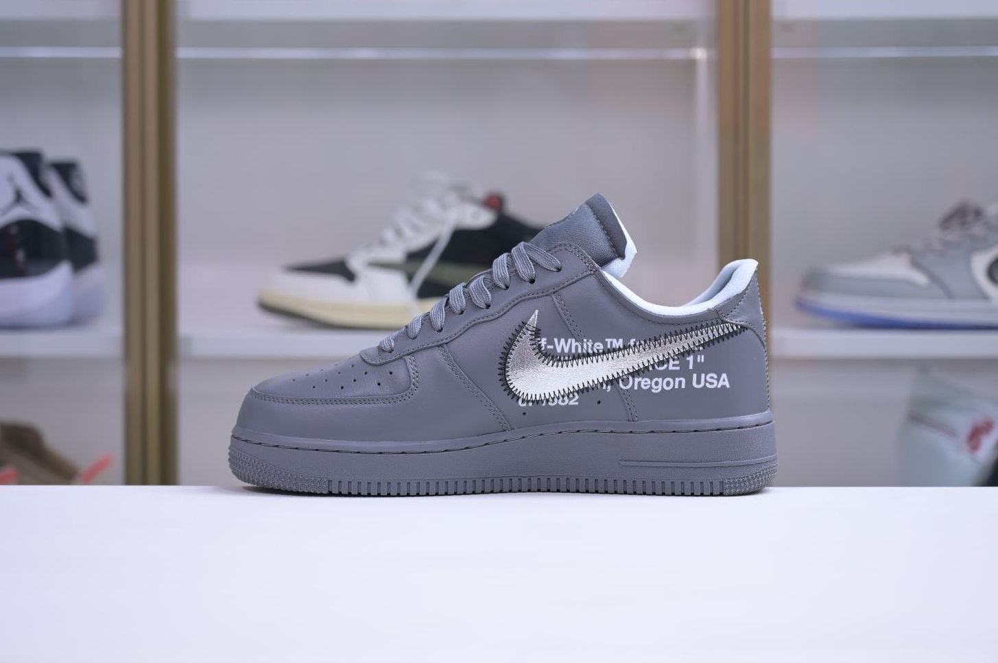 Off-White x Nike Air Force 1Low
