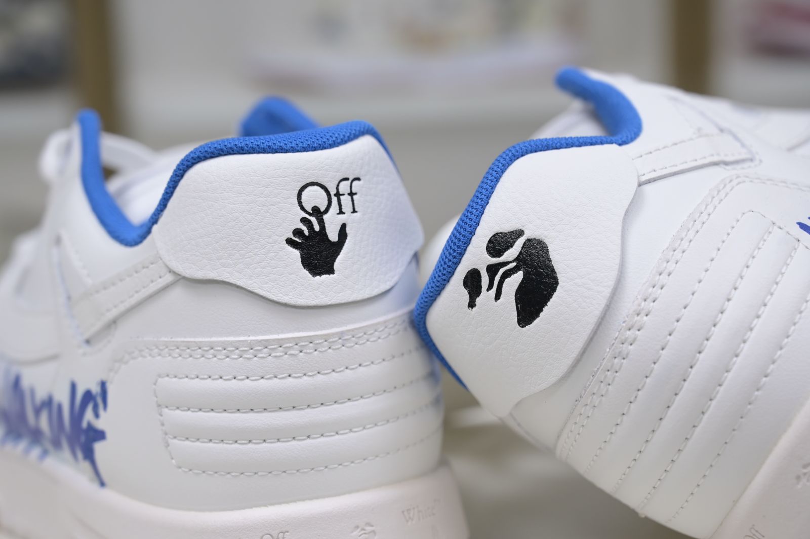 OFF-WHITE Ous Of Office