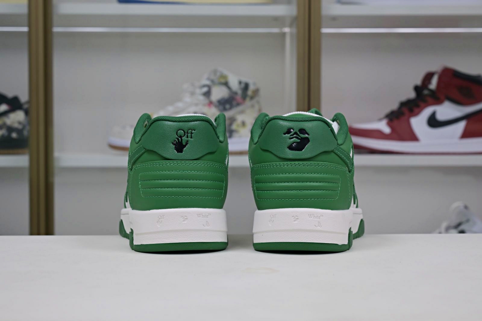 OFF-WHITE Ous Of Office