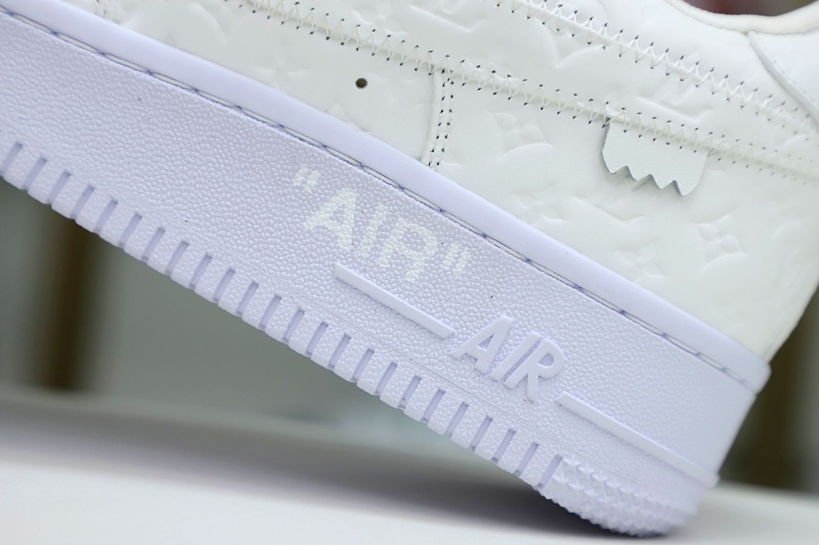 Air Force 1 Low White