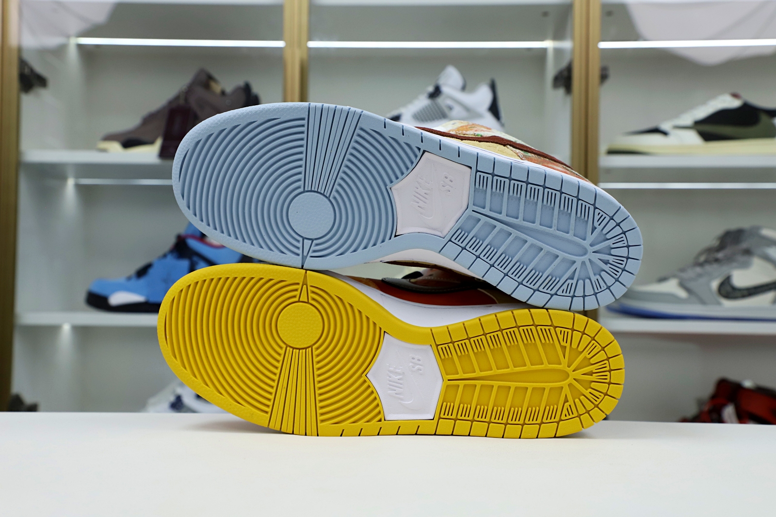 JASON DENG X DUNK LOW PRO SB 'STREET HAWKER'