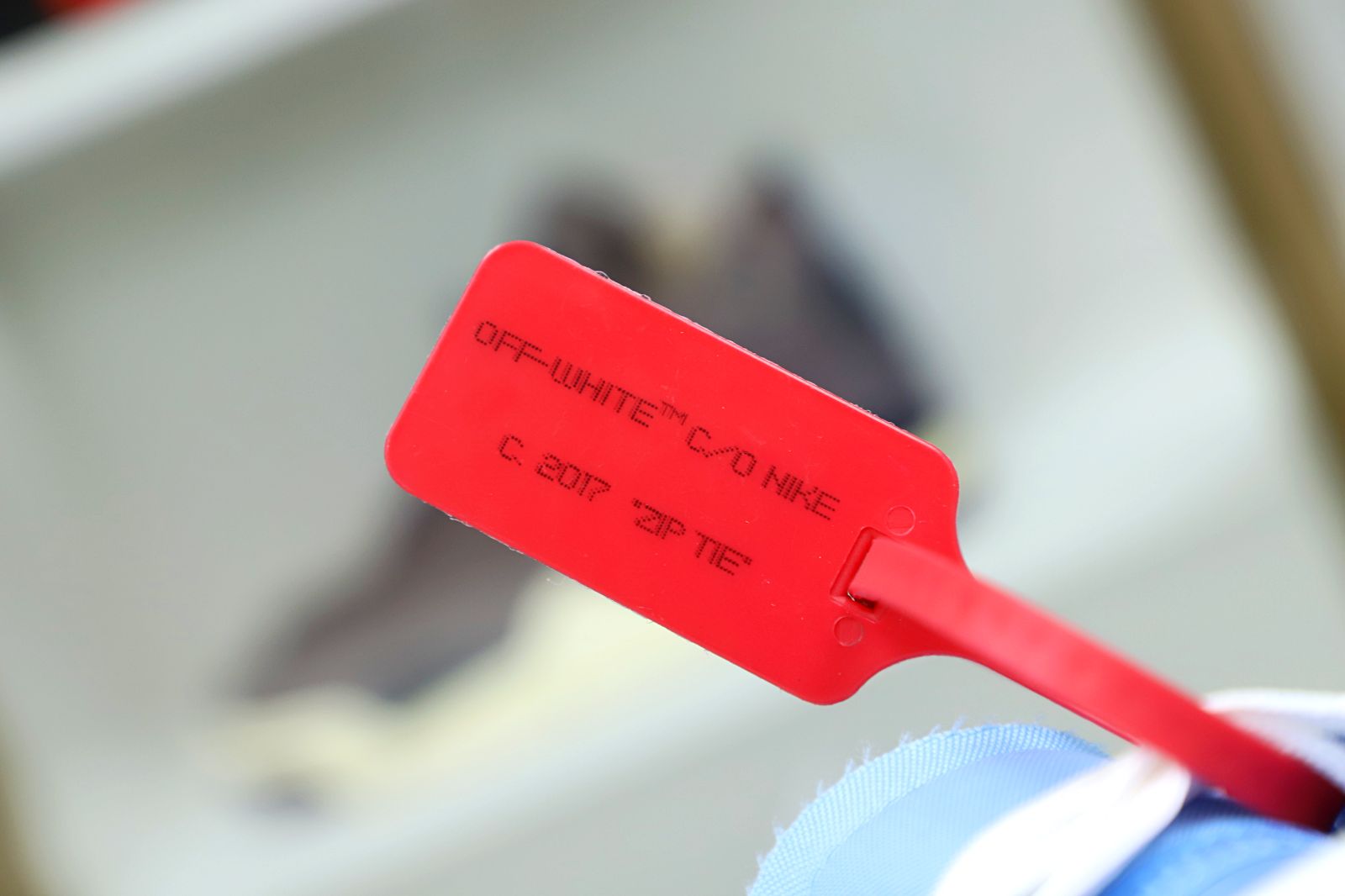 OFF-WHITE X AIR FORCE 1 LOW '07 'MCA'