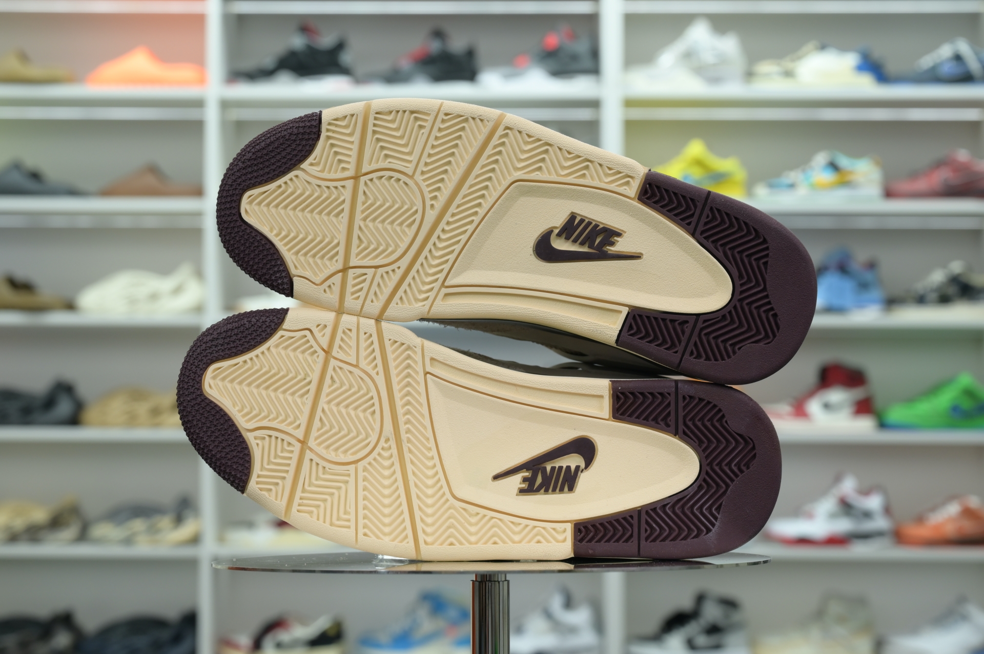 A Ma Maniére x Jordan Air Jordan 4“While You Were Sleeping”