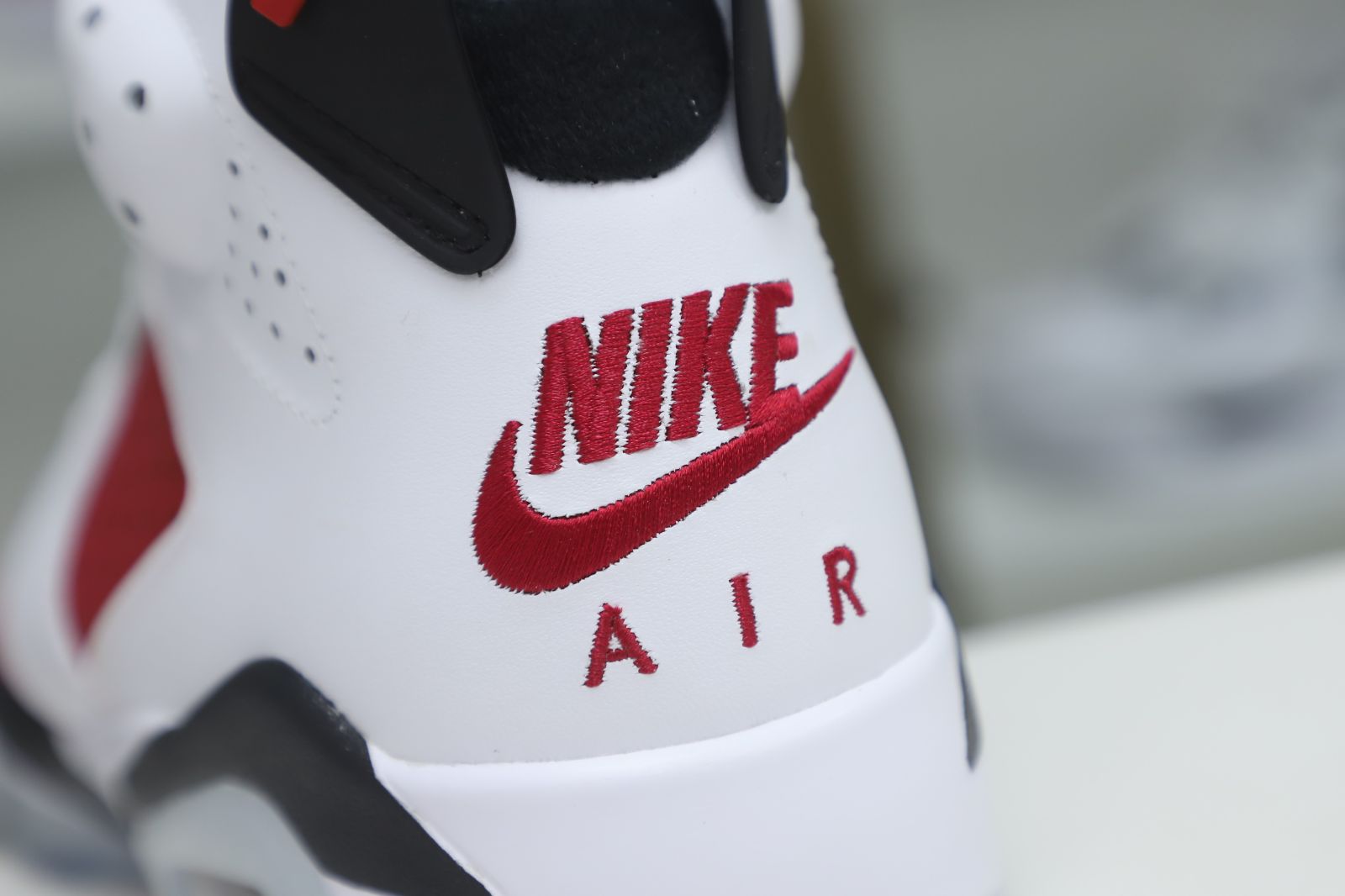 AIR JORDAN 6 RETRO OG 'CARMINE' 2021